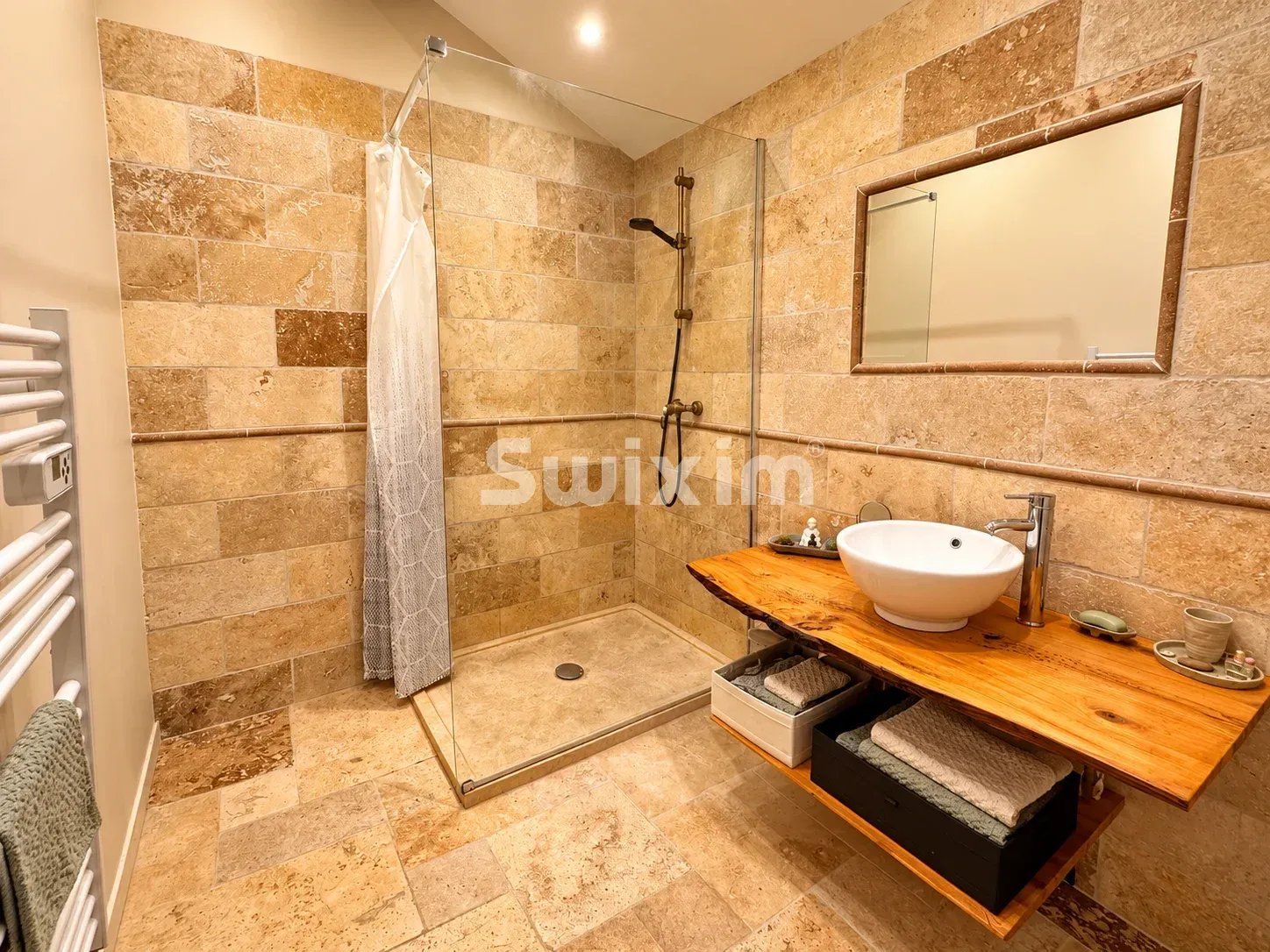 mas 15 Rooms for sale on Grignan (26230)