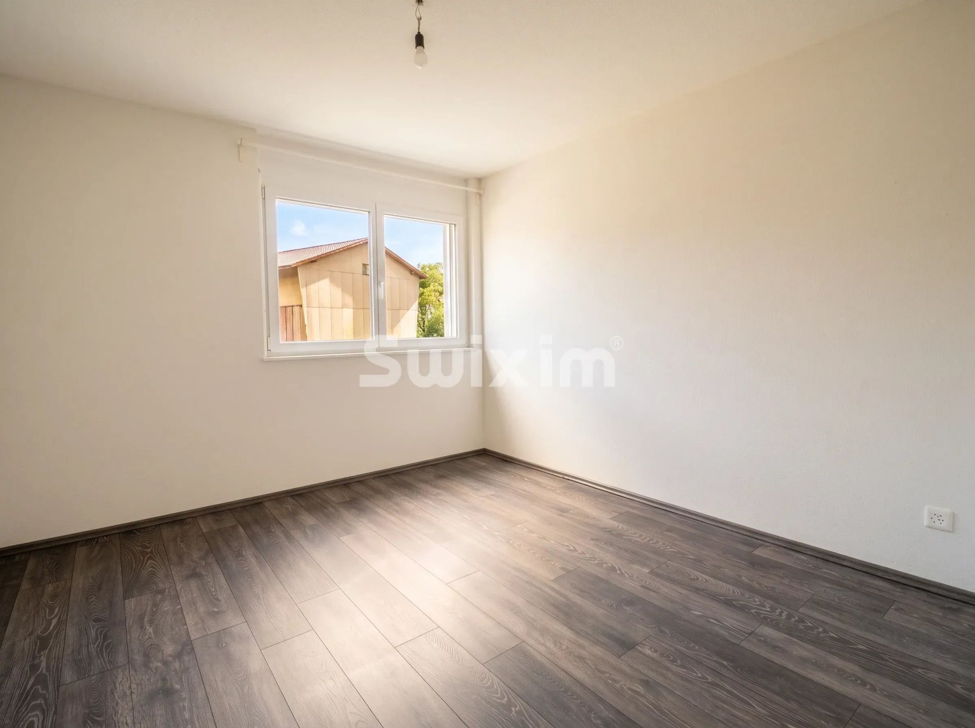 apartment 3.5 Rooms for rent on Ménières (1533)