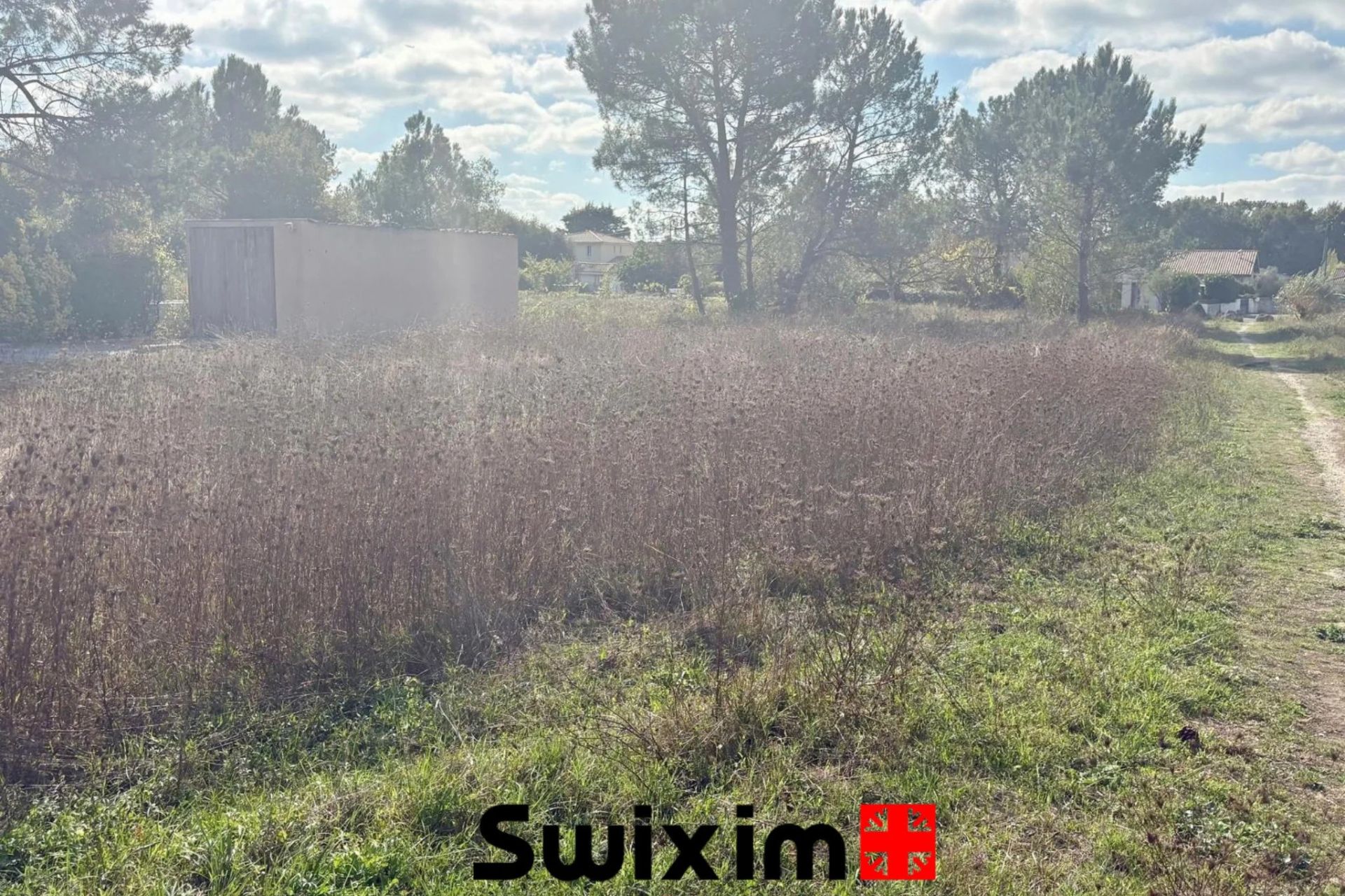 land for sale on Le Taillan-Médoc (33320)