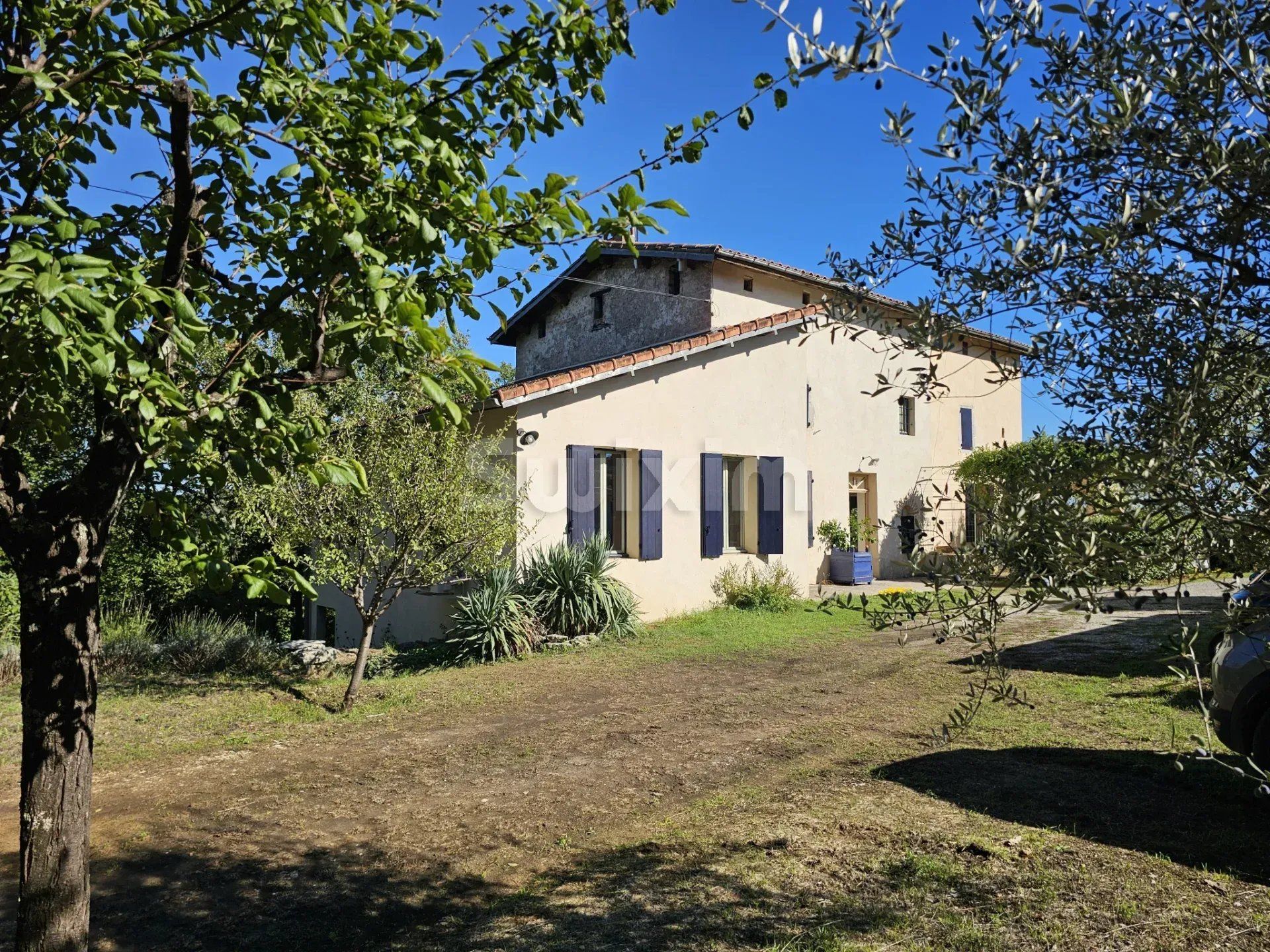mas 8 Pièces en vente sur Boisset-et-Gaujac (30140)