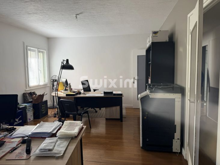 Rental Business premises Bourg-en-Bresse 5&nbsp;Rooms 135&nbsp;m²
