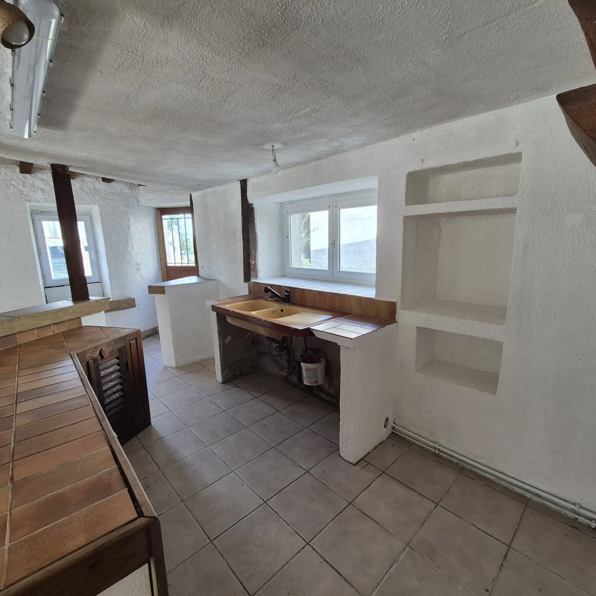maison en vente sur Montillot (89660)