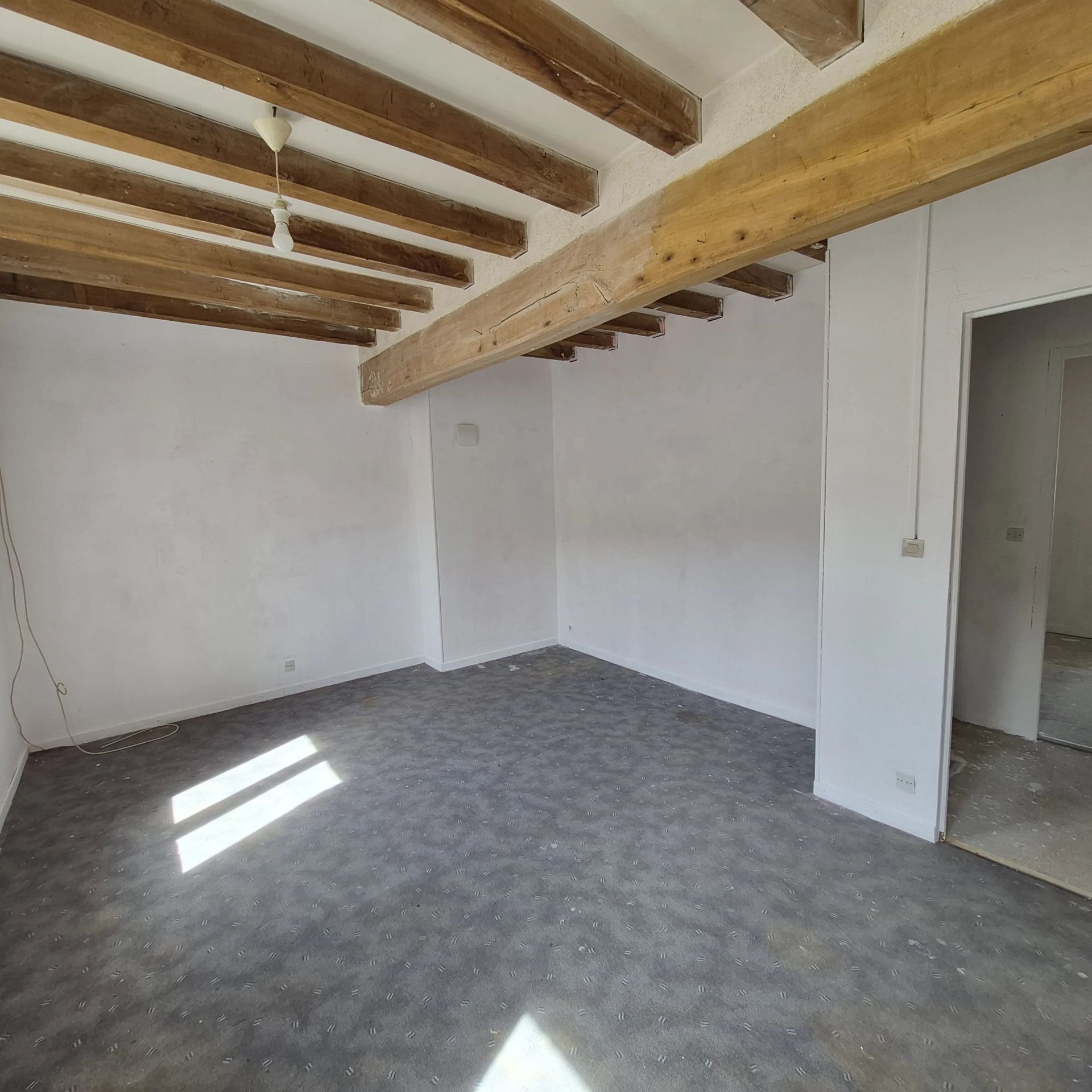 maison en vente sur Montillot (89660)