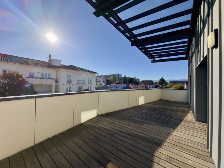 Vente Appartement Saint-Julien-en-Genevois 4&nbsp;Pièces 93.02&nbsp;m²