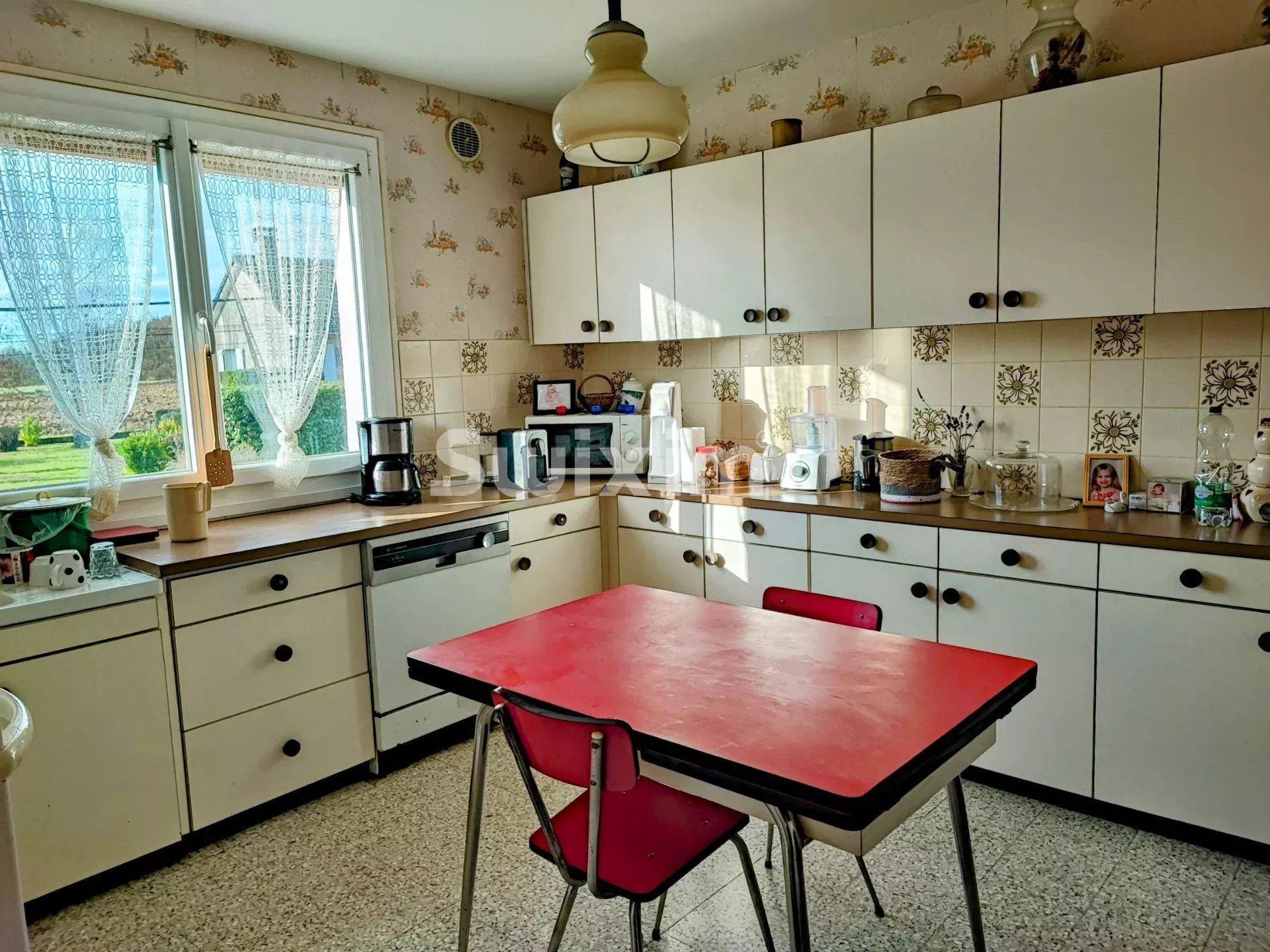 Maison 5 pièces 147 m² · à Ruffey-lès-Beaune · 147 m² · 215 000 €