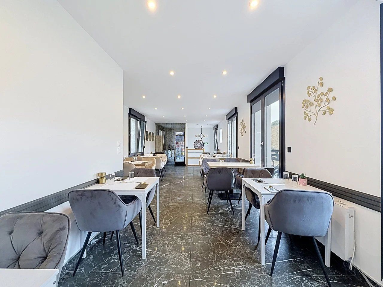 immeuble 5 Pièces en vente sur Valserhône (01200)