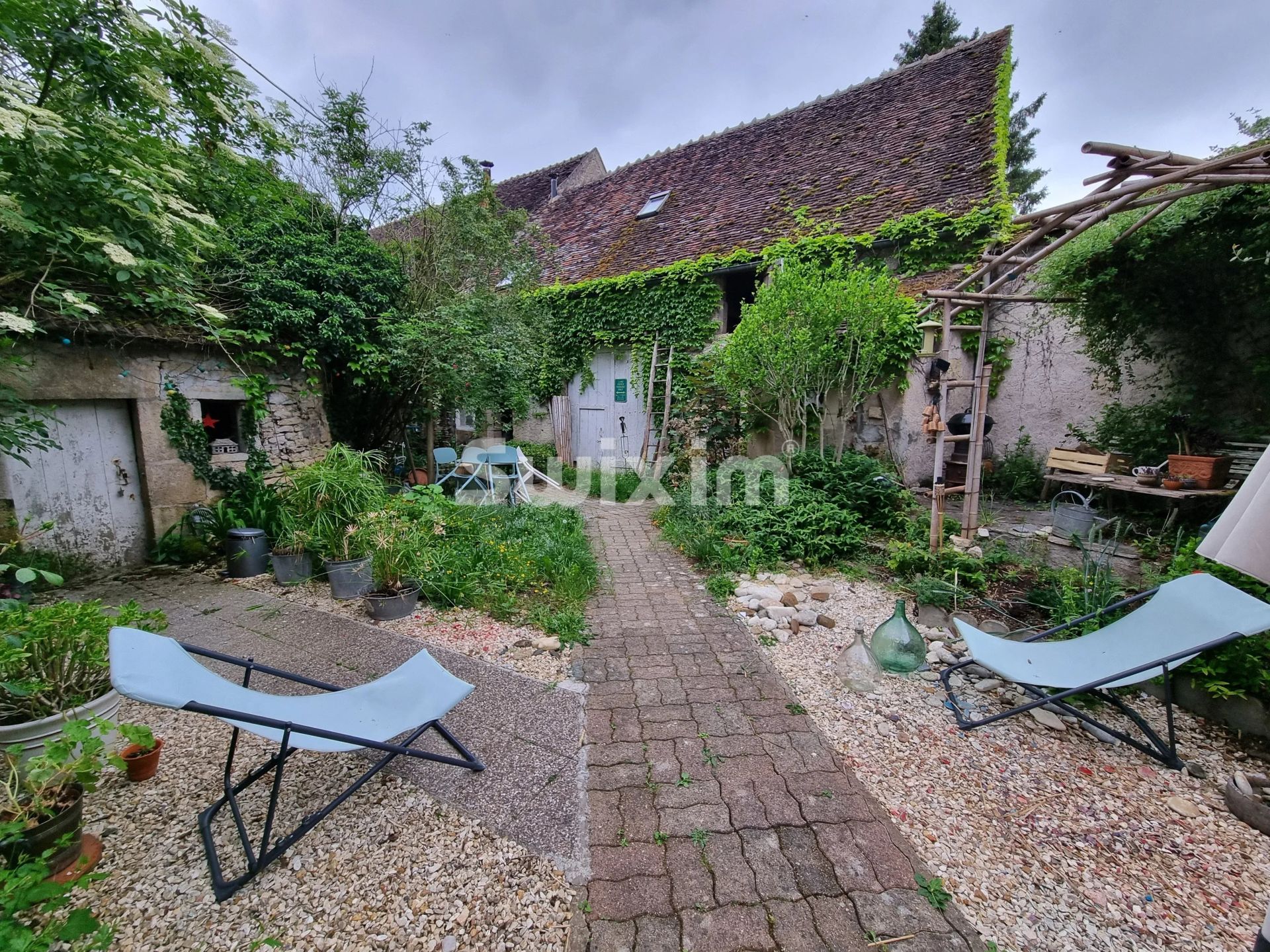 maison 13 Pièces en vente sur Dornecy (58530)