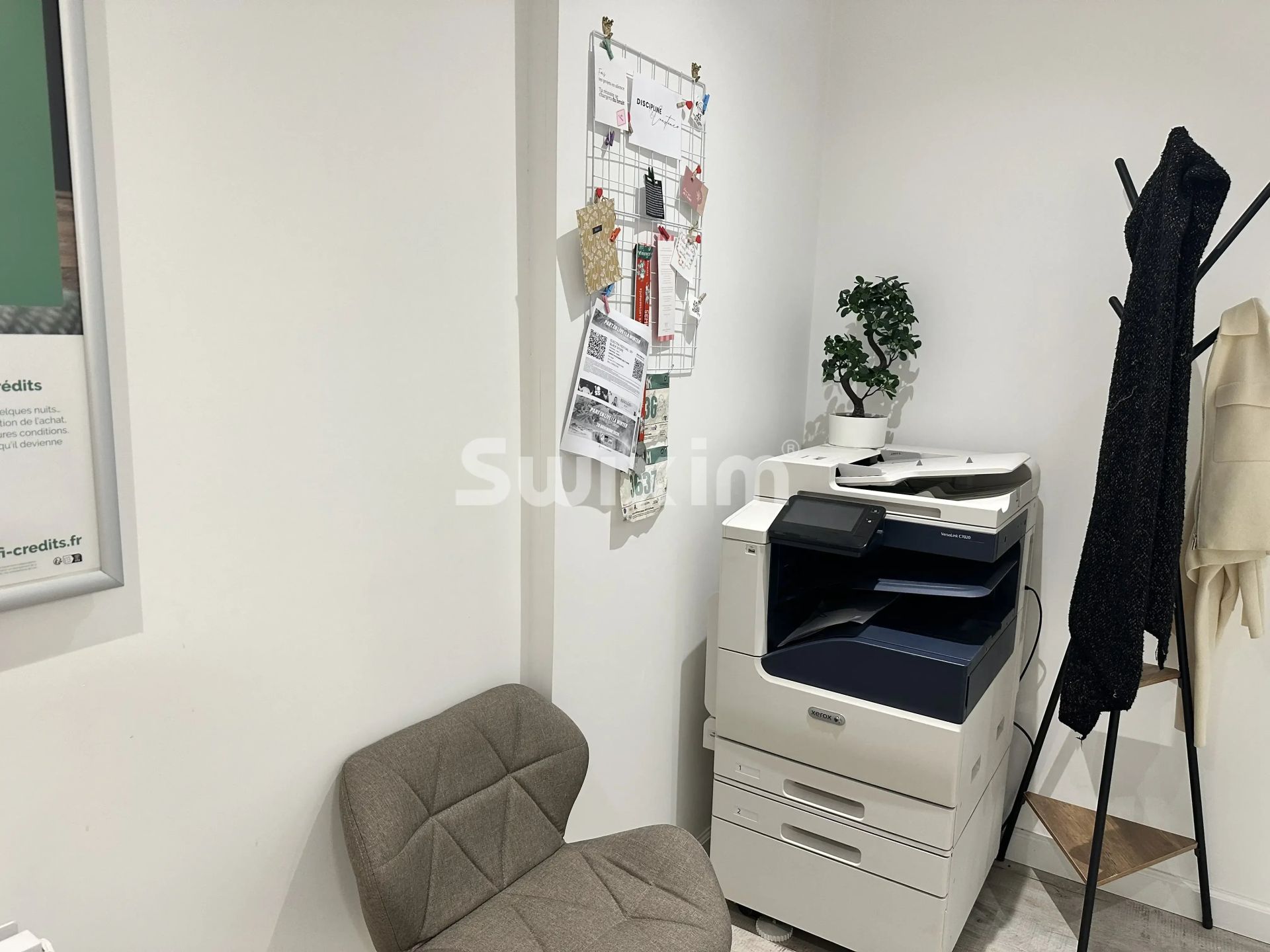 commercial local 2 Rooms for rent on Bourg-en-Bresse (01000)