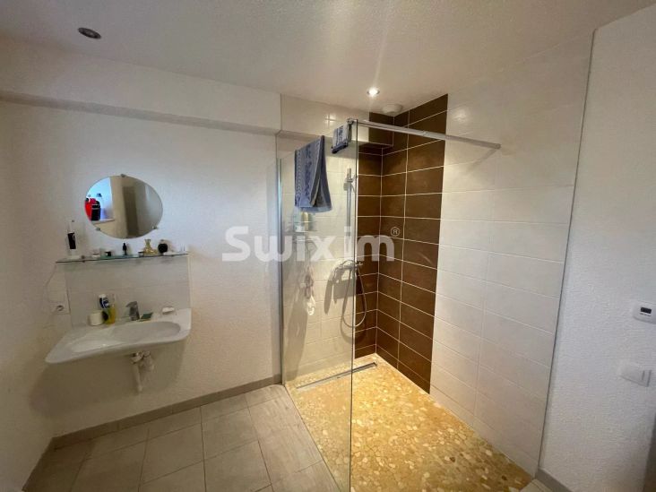 Rental Apartment Marnoz 3&nbsp;Rooms 82.39&nbsp;m²