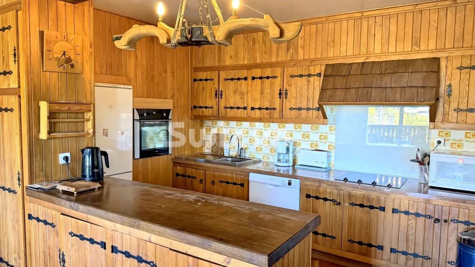 Vente Chalet Prémanon 9&nbsp;Pièces 197&nbsp;m²