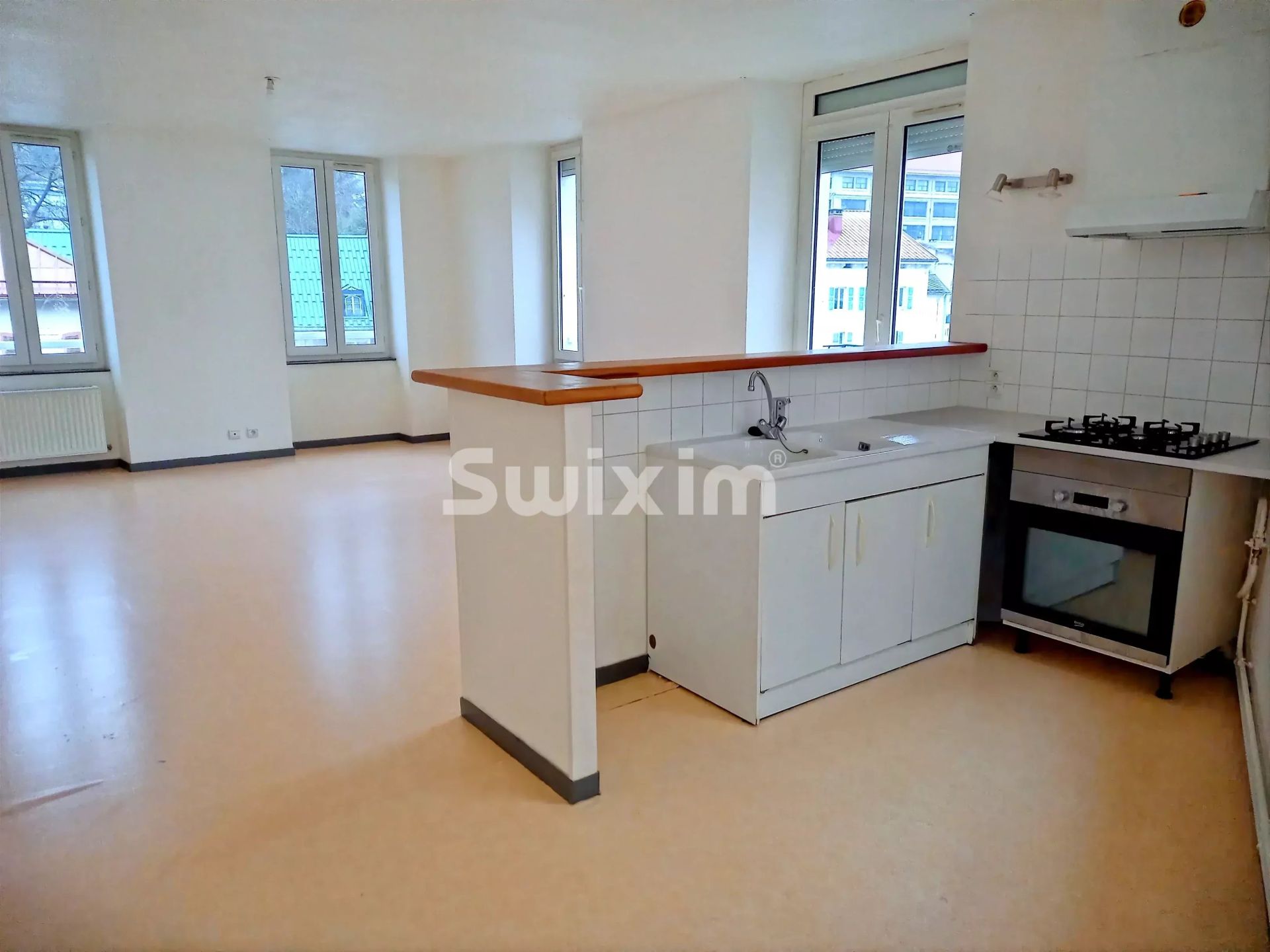 appartamento 3 Camere in affitto su Hauts de Bienne (39400)