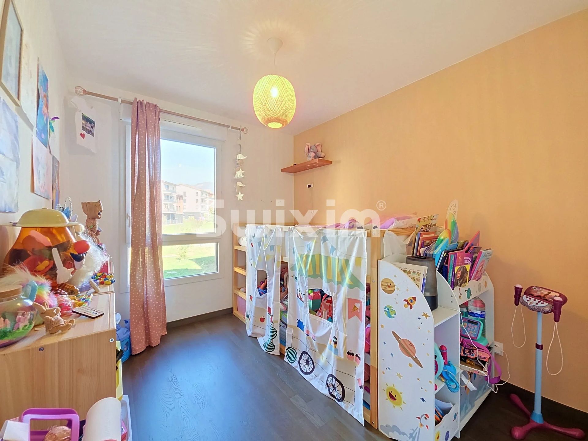 appartement 4 Pièces en vente sur Cessy (01170)
