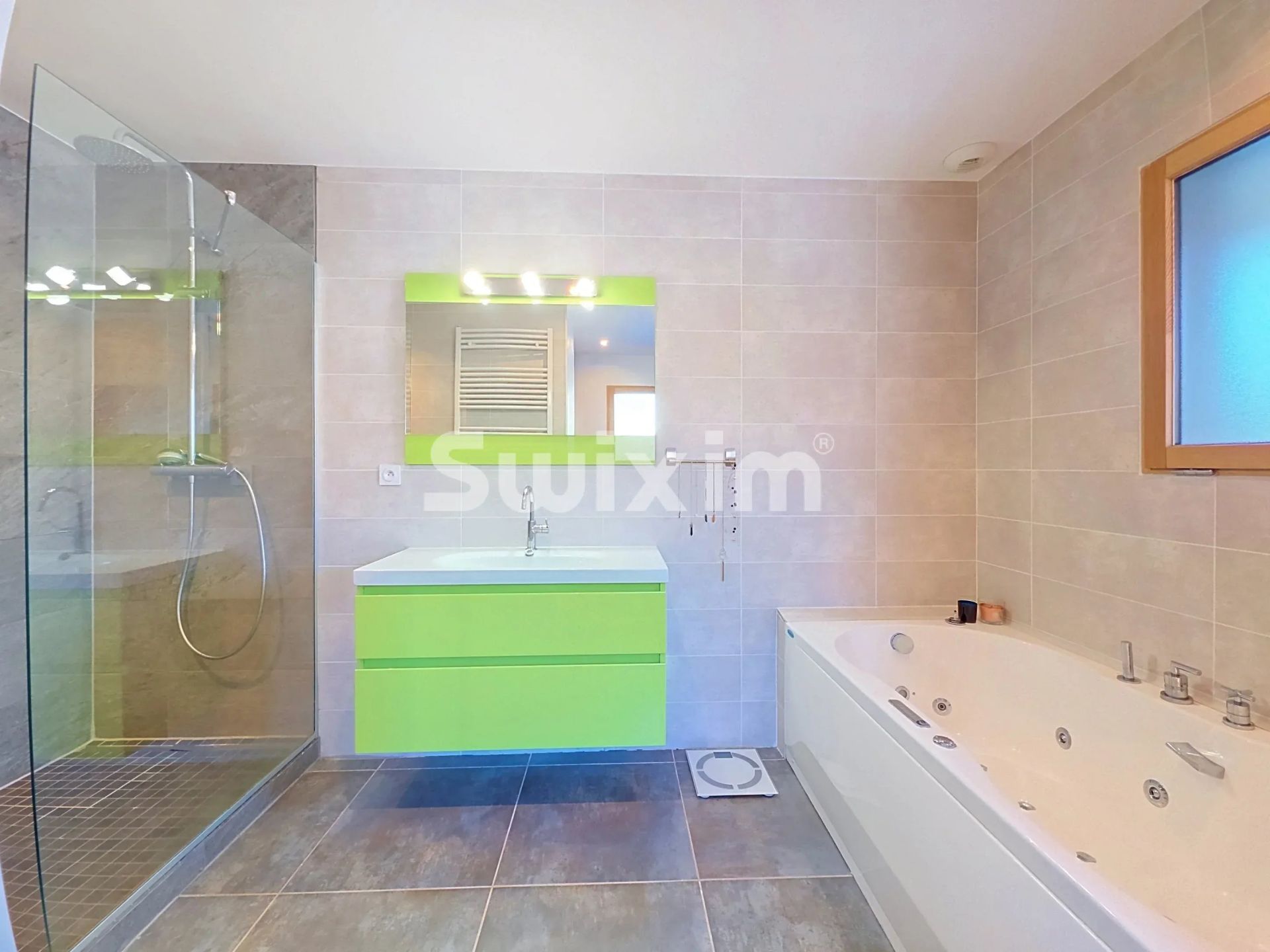 maison 6 Pièces en vente sur Divonne-les-Bains (01220)