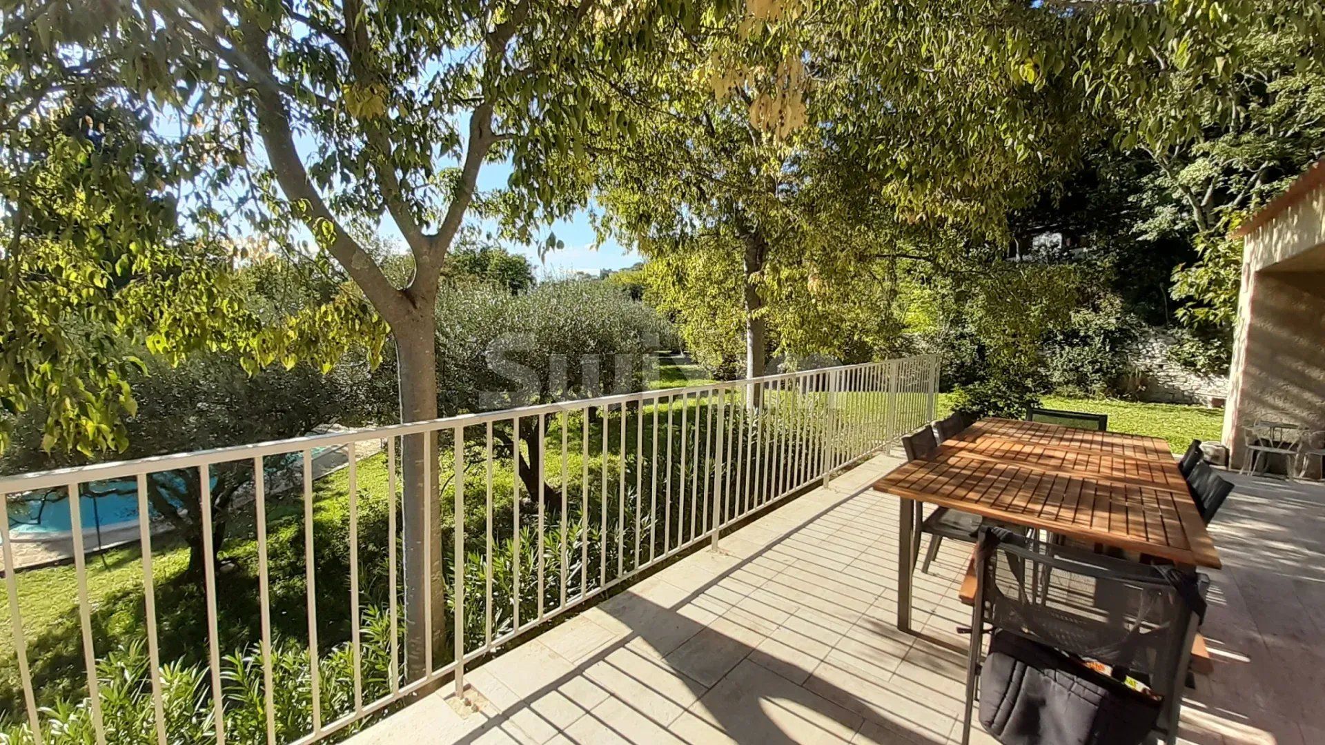villa 8 Pièces en vente sur Vézénobres (30360)