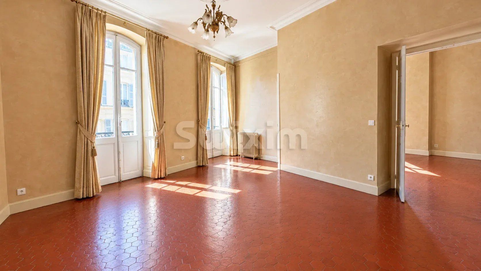 Appartement 4 pièces 135 m² · à Alès · 135 m² · 225 000 €