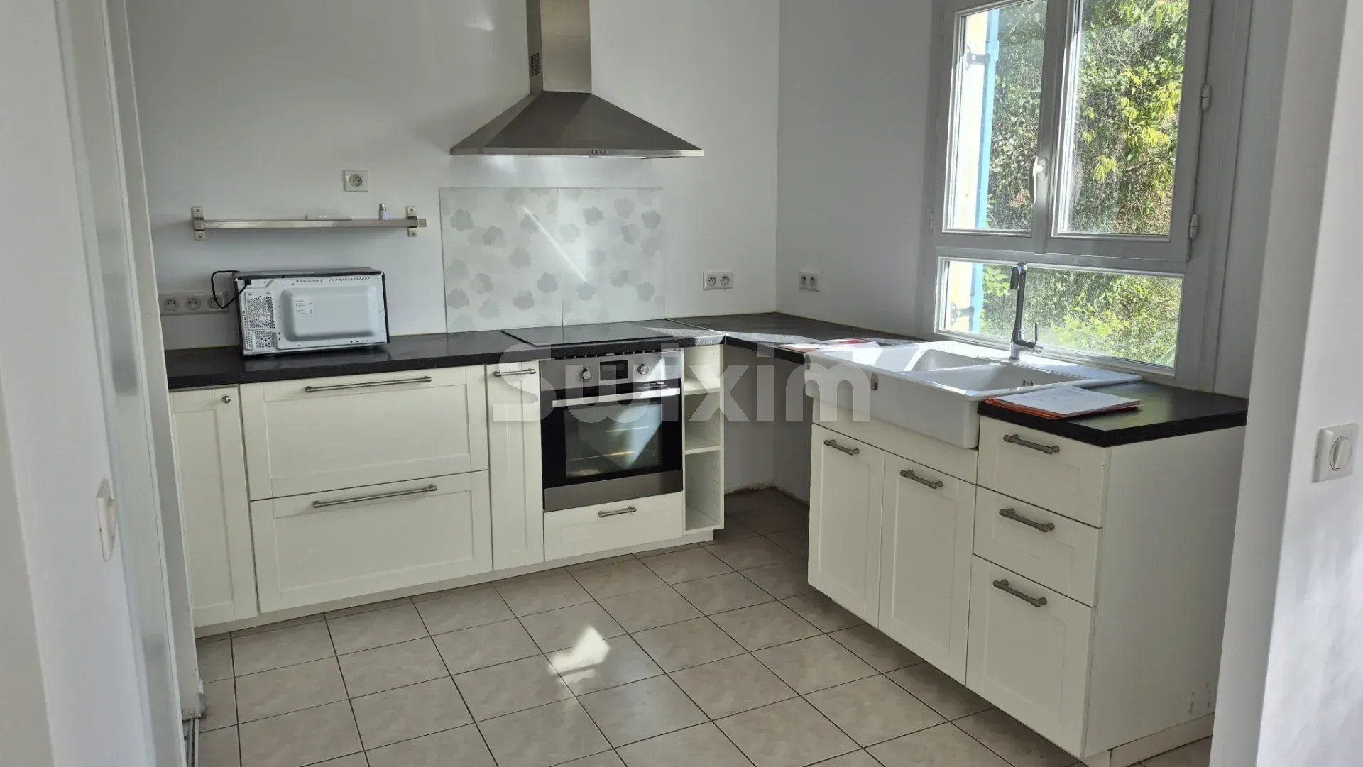 Maison 4 pièces 83 m² · à Vézénobres · 83,2 m² · 940 €/mois