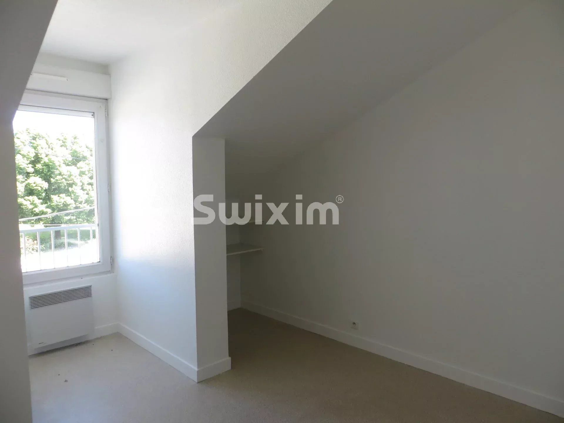 apartamento 4 Quartos para aluguer sobre Champagnole (39300)