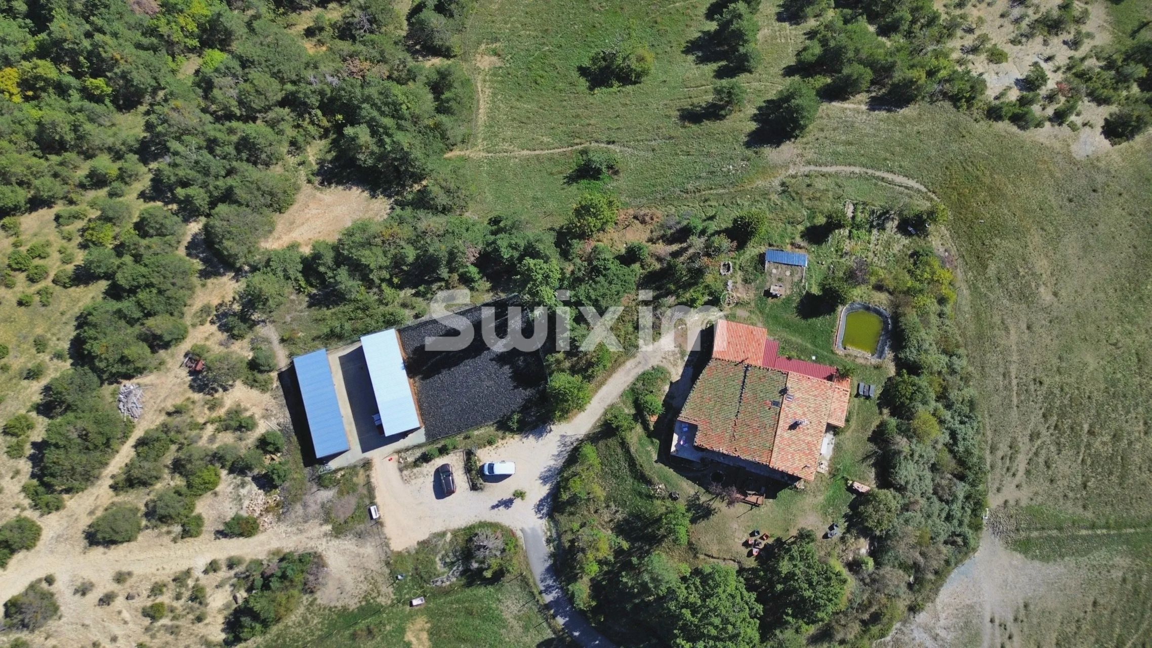 propriété 7 Pièces en vente sur Roussieux (26510)