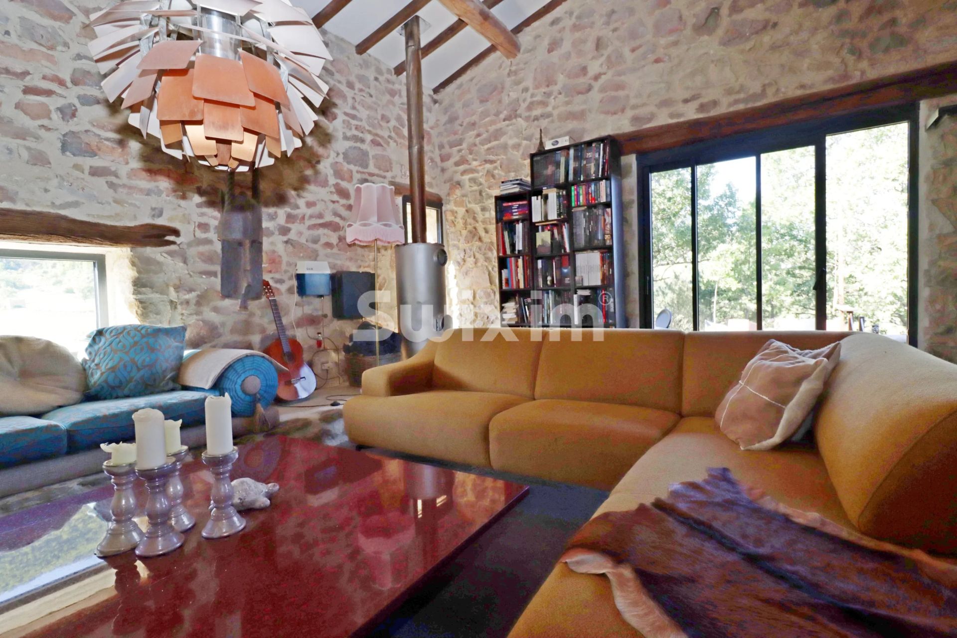 propriété 7 Pièces en vente sur Roussieux (26510)