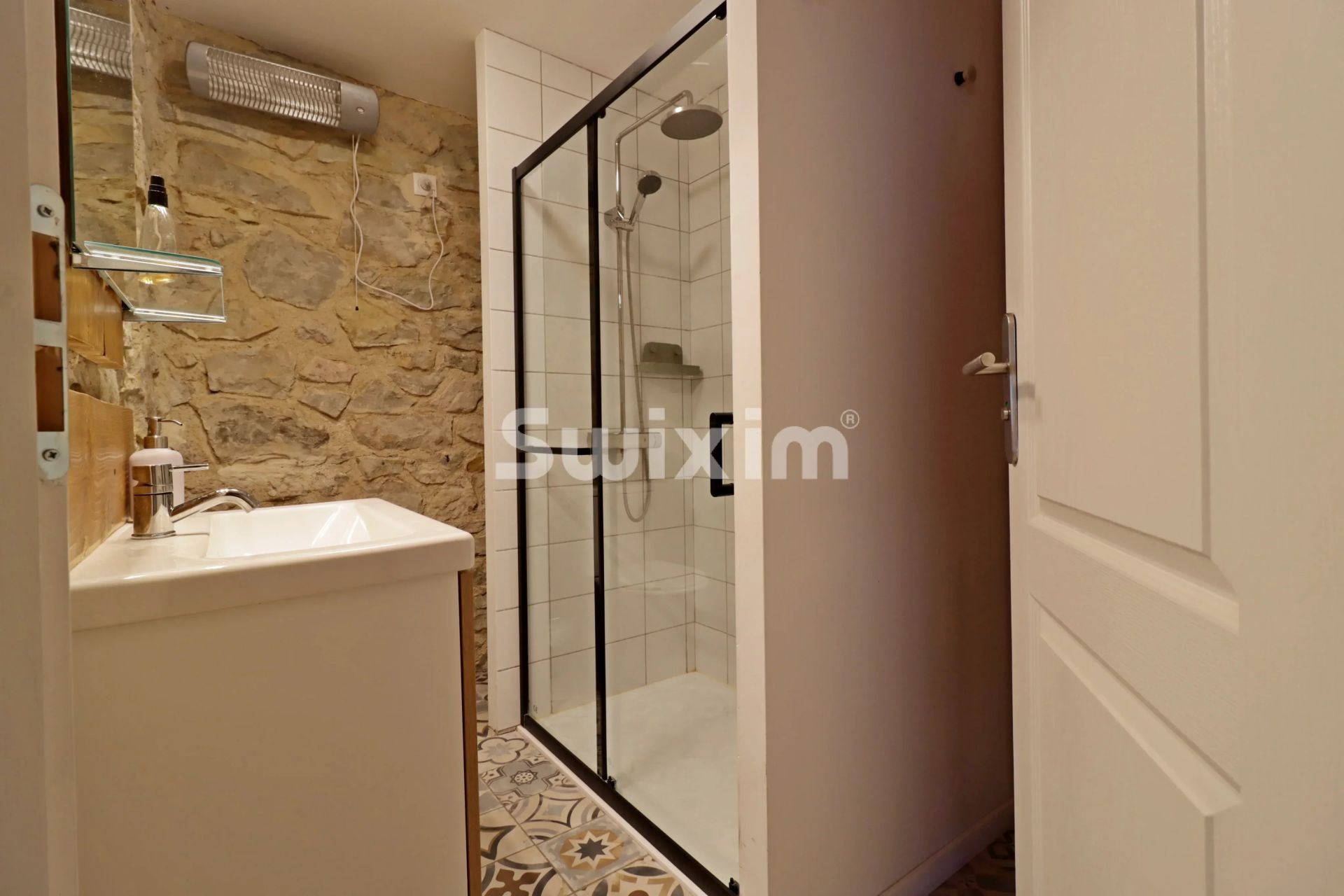 propriété 7 Pièces en vente sur Roussieux (26510)