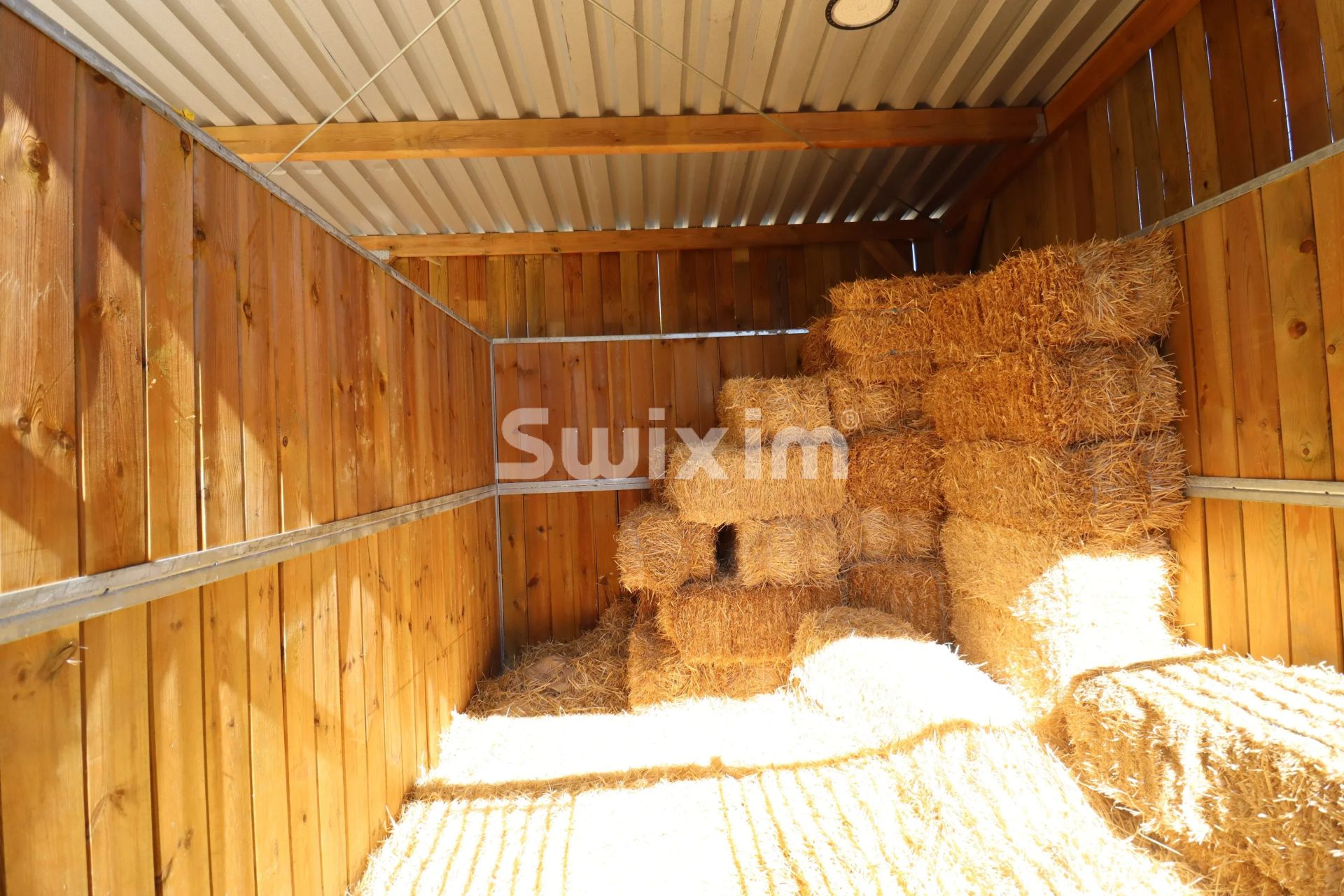 propriété 7 Pièces en vente sur Roussieux (26510)