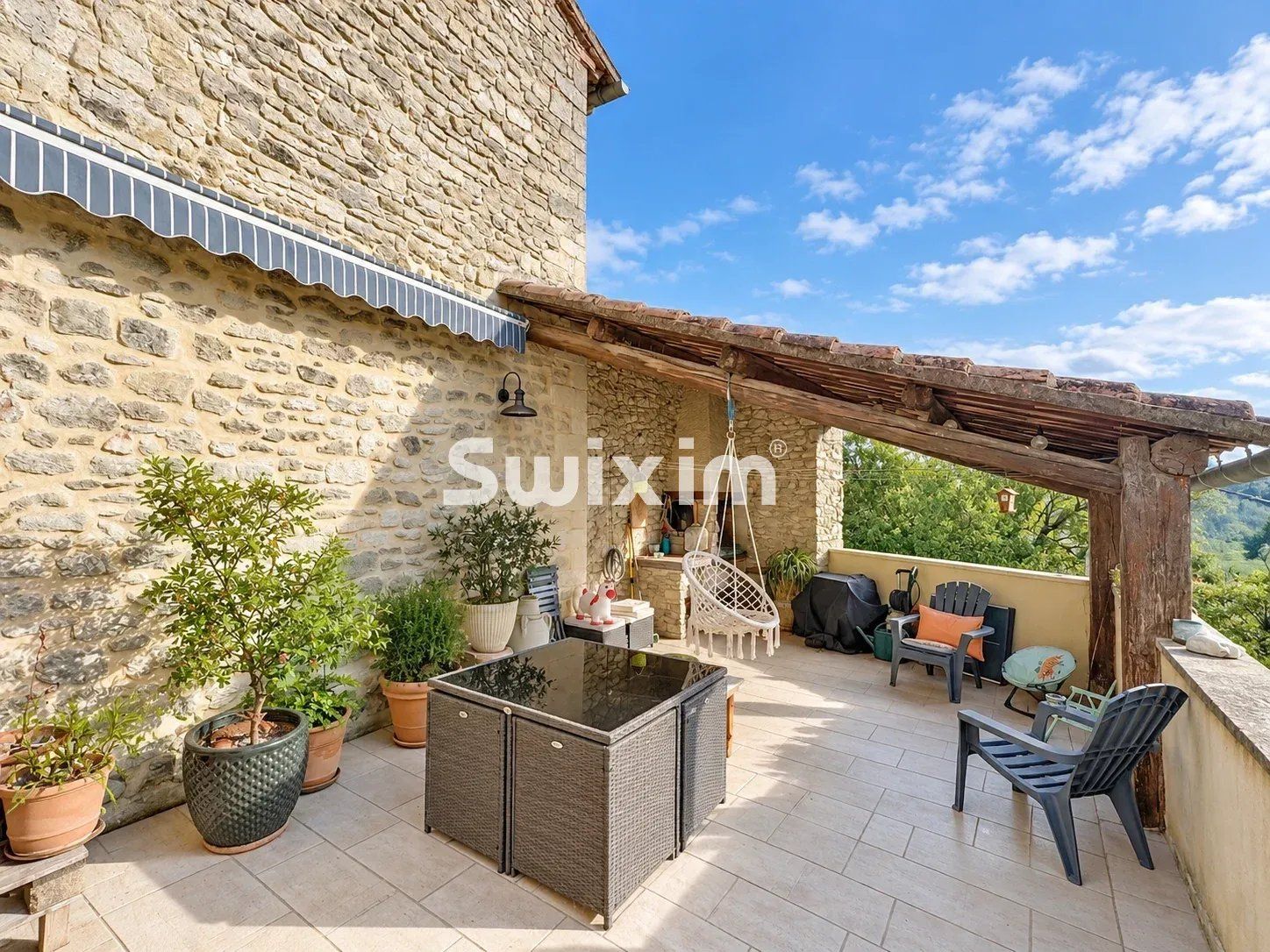 maison 8 Pièces en vente sur Grignan (26230)