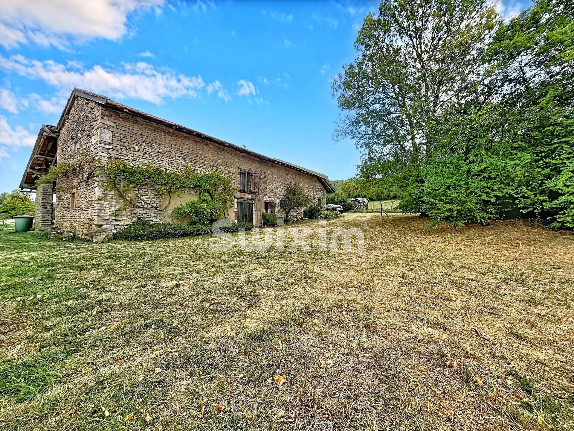 maison 7 Pièces en vente sur Bourg-en-Bresse (01000)