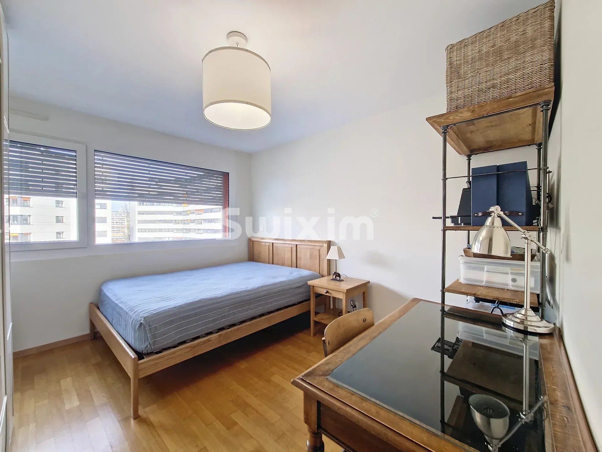apartment 4 Rooms for rent on Genève (1205)