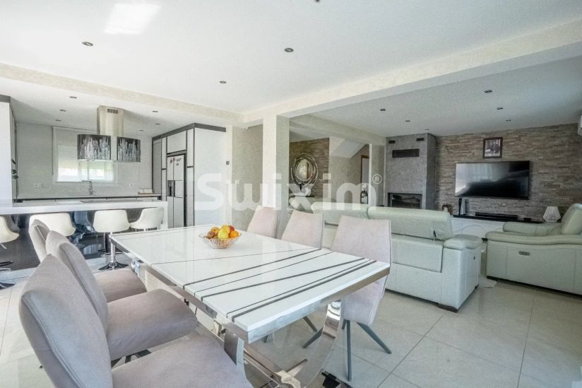 Verkauf Haus Saint-Genis-Pouilly 6&nbsp;Zimmer 167&nbsp;m²