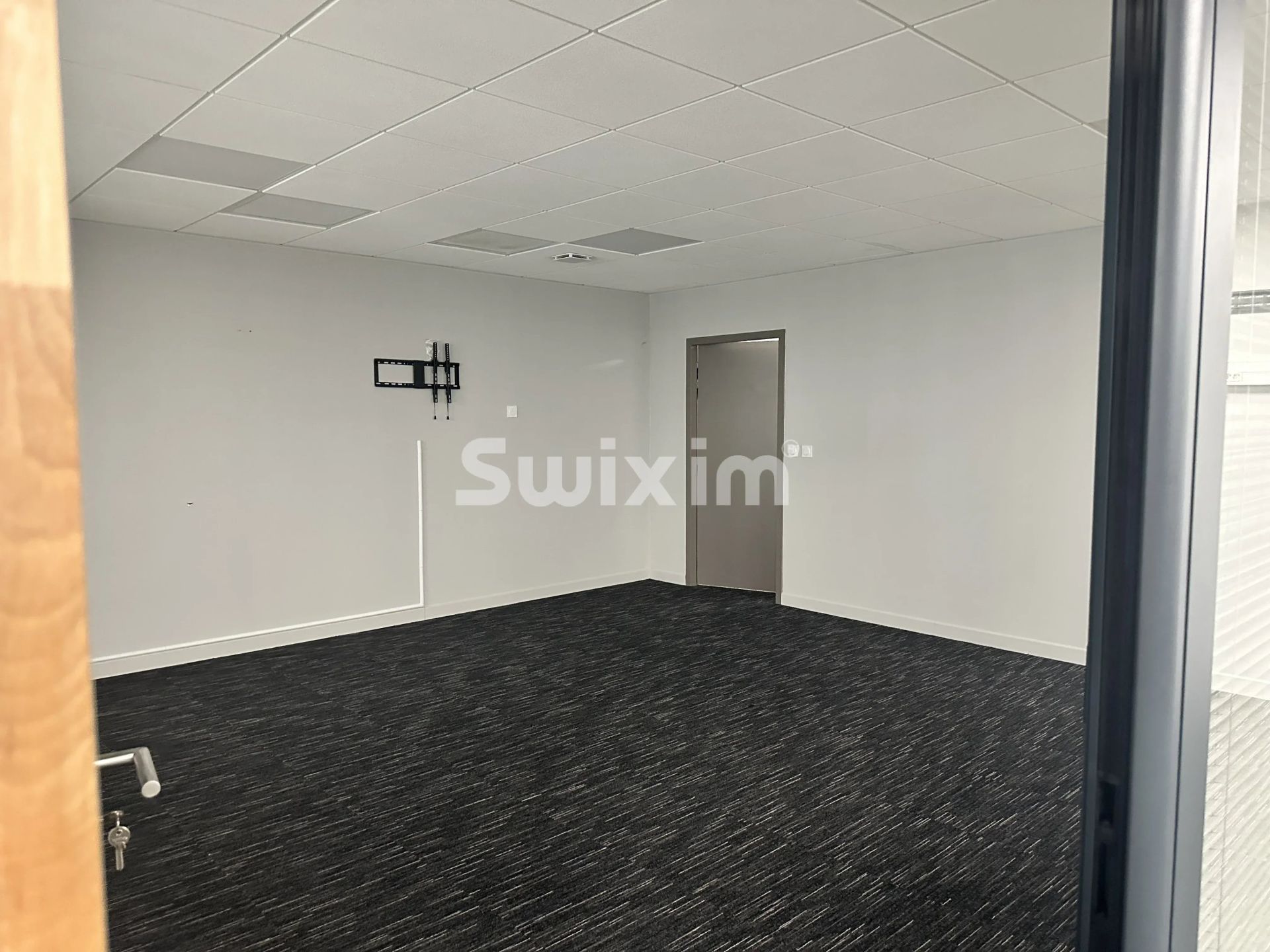 business premises 1 room for rent on Bourg-en-Bresse (01000)