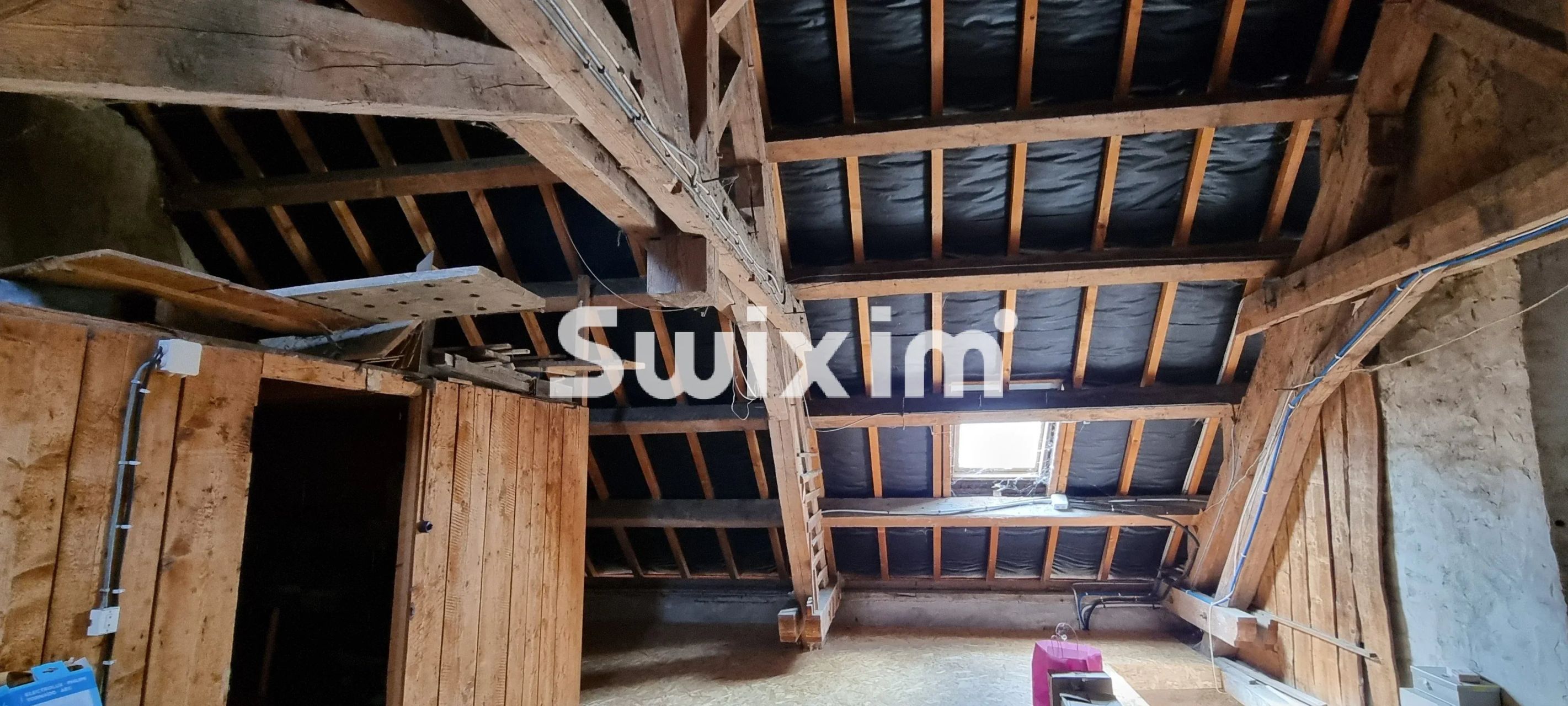 casa 11 Salas en venta en Lons-le-Saunier (39000)