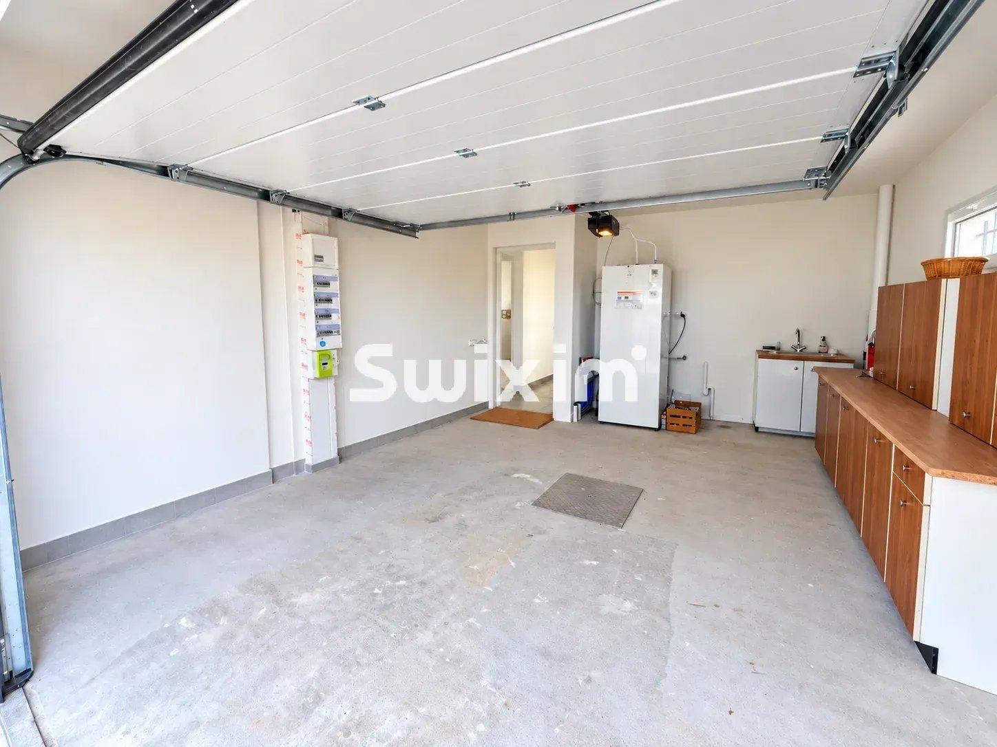 house 4 Rooms for sale on Bletterans (39140)