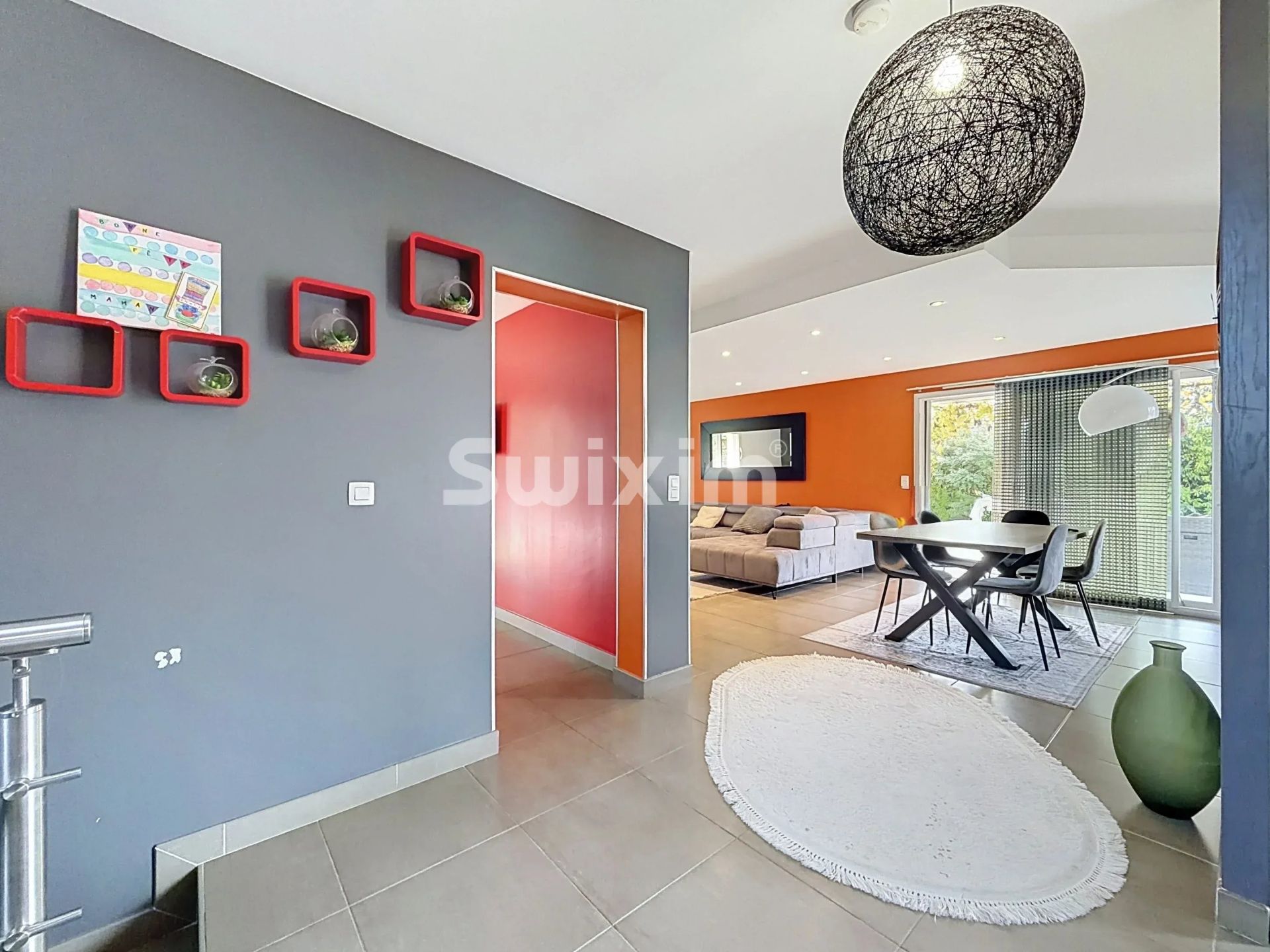 house 5 Rooms for sale on Margencel (74200)
