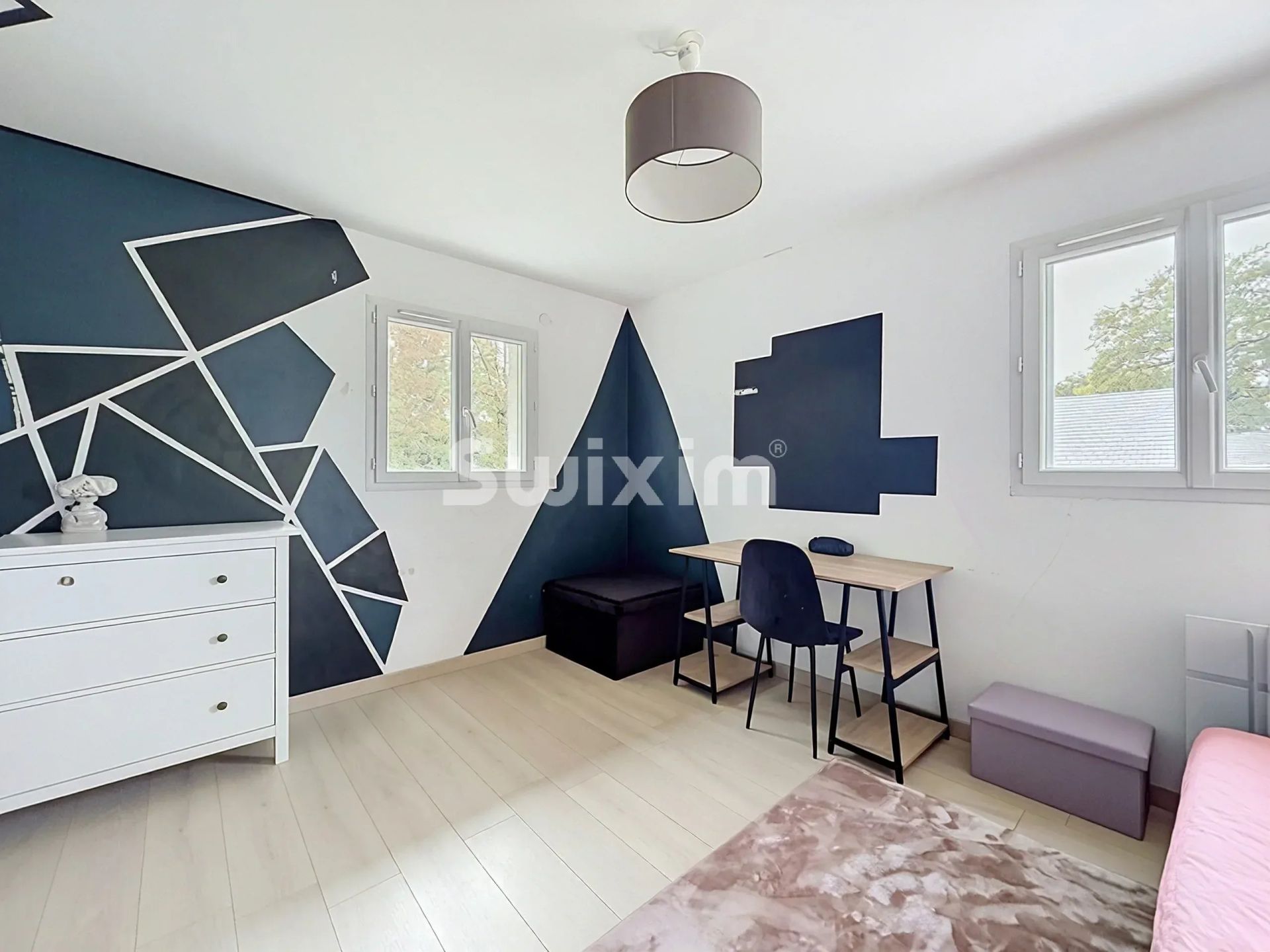 house 5 Rooms for sale on Margencel (74200)