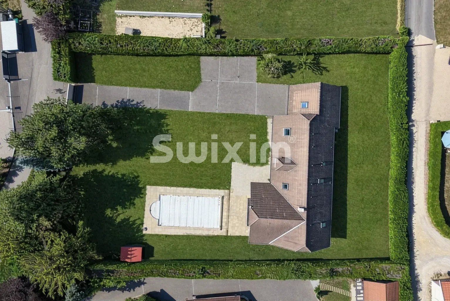 haus 8 Zimmer zum verkauf auf Cessy (01170)