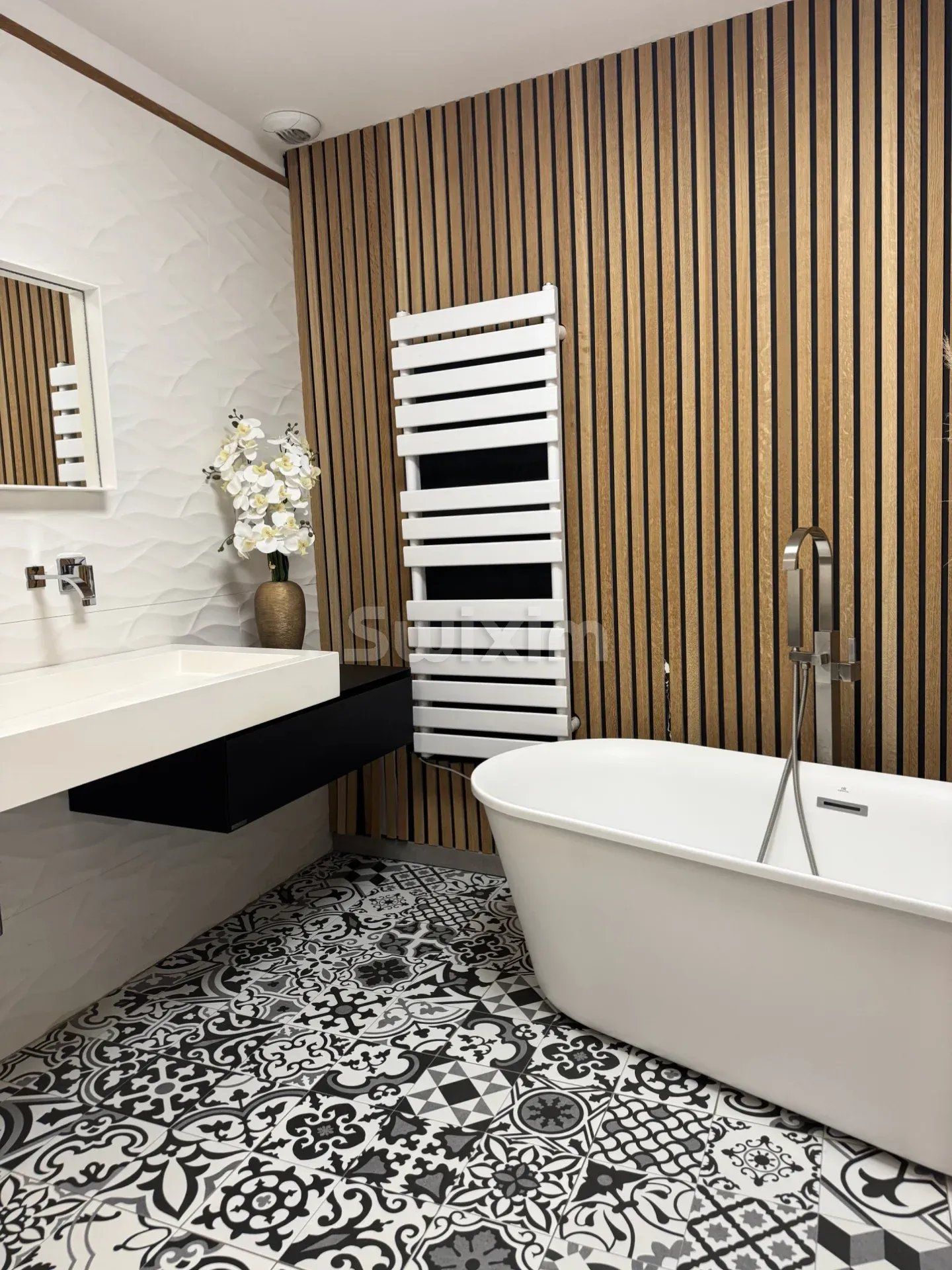 maison 5 Pièces en vente sur Saint-Gilles (30800)