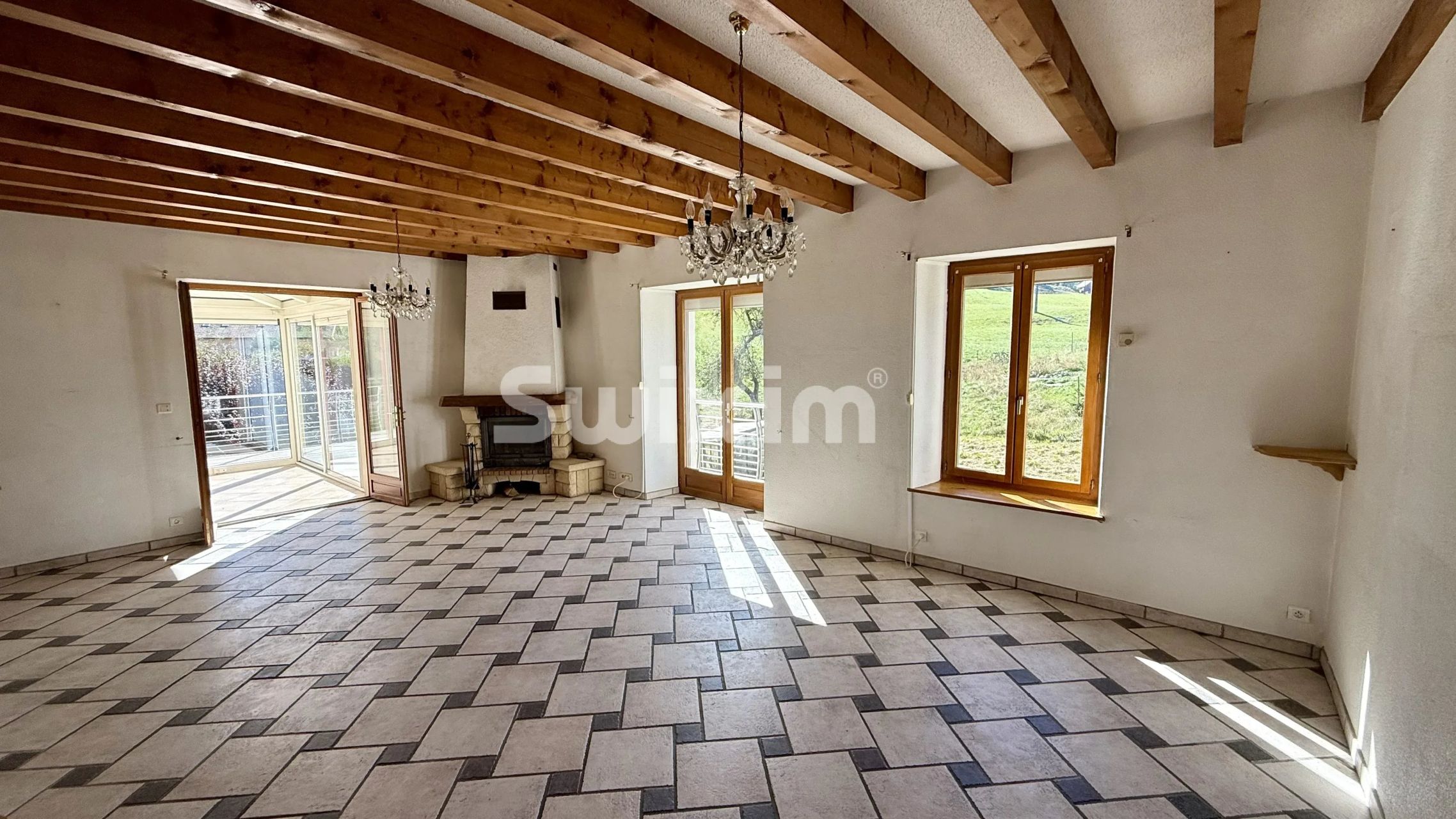Maison 8 pièces 199 m² · à Foncine-le-Bas · 199,2 m² · 340 000 €