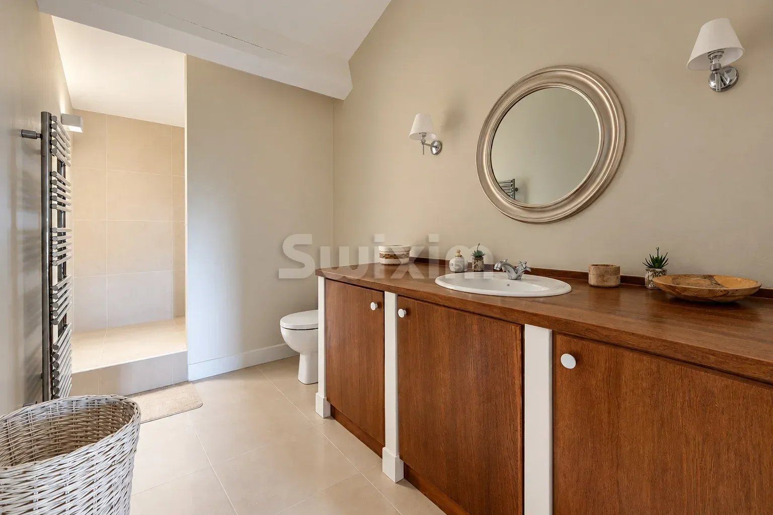 propriété 15 Pièces en vente sur Barjac (30430)
