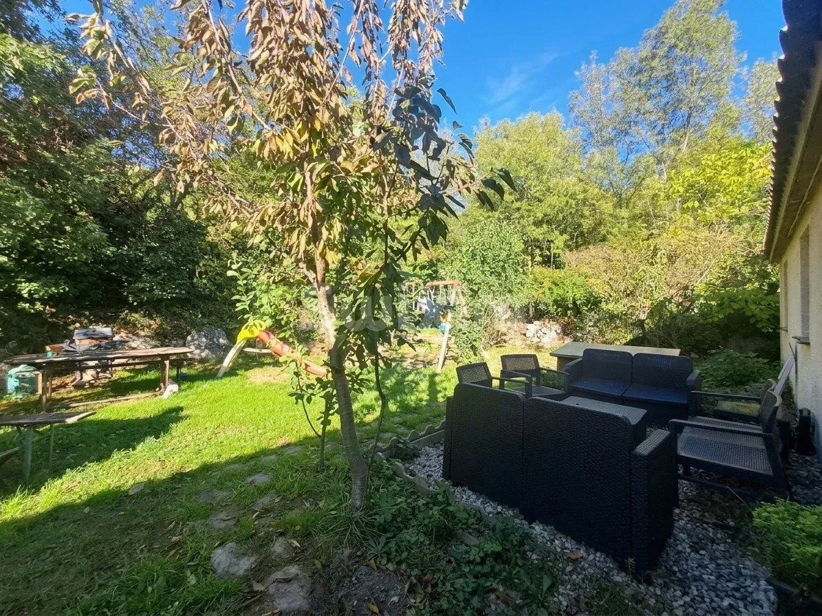 villa 6 Pièces en vente sur Concoules (30450)