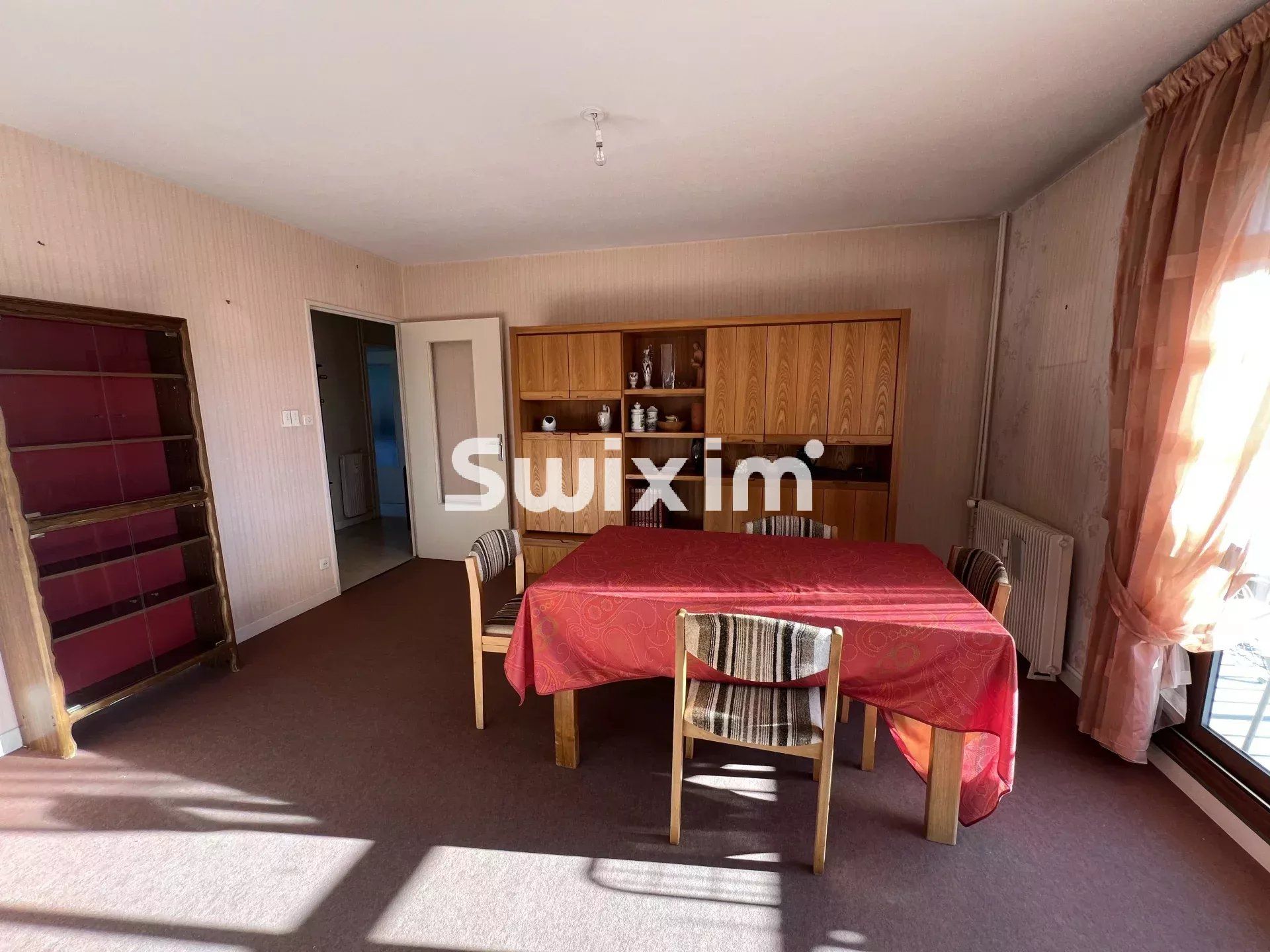 Sale Apartment Lons-le-Saunier 4&nbsp;Rooms 77.14&nbsp;m²