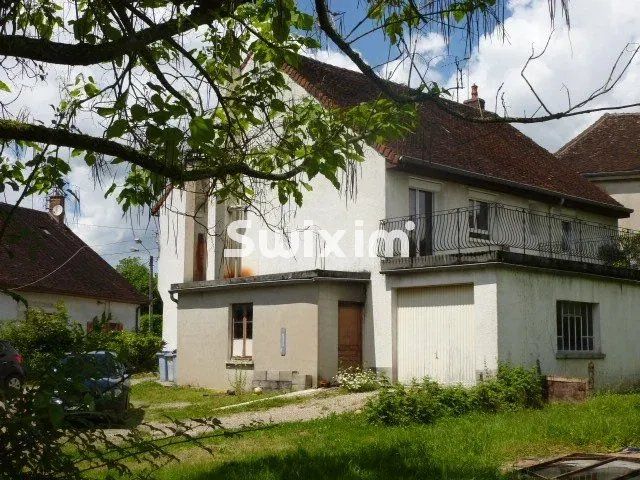 Sale House Lons-le-Saunier 4&nbsp;Rooms 170&nbsp;m²