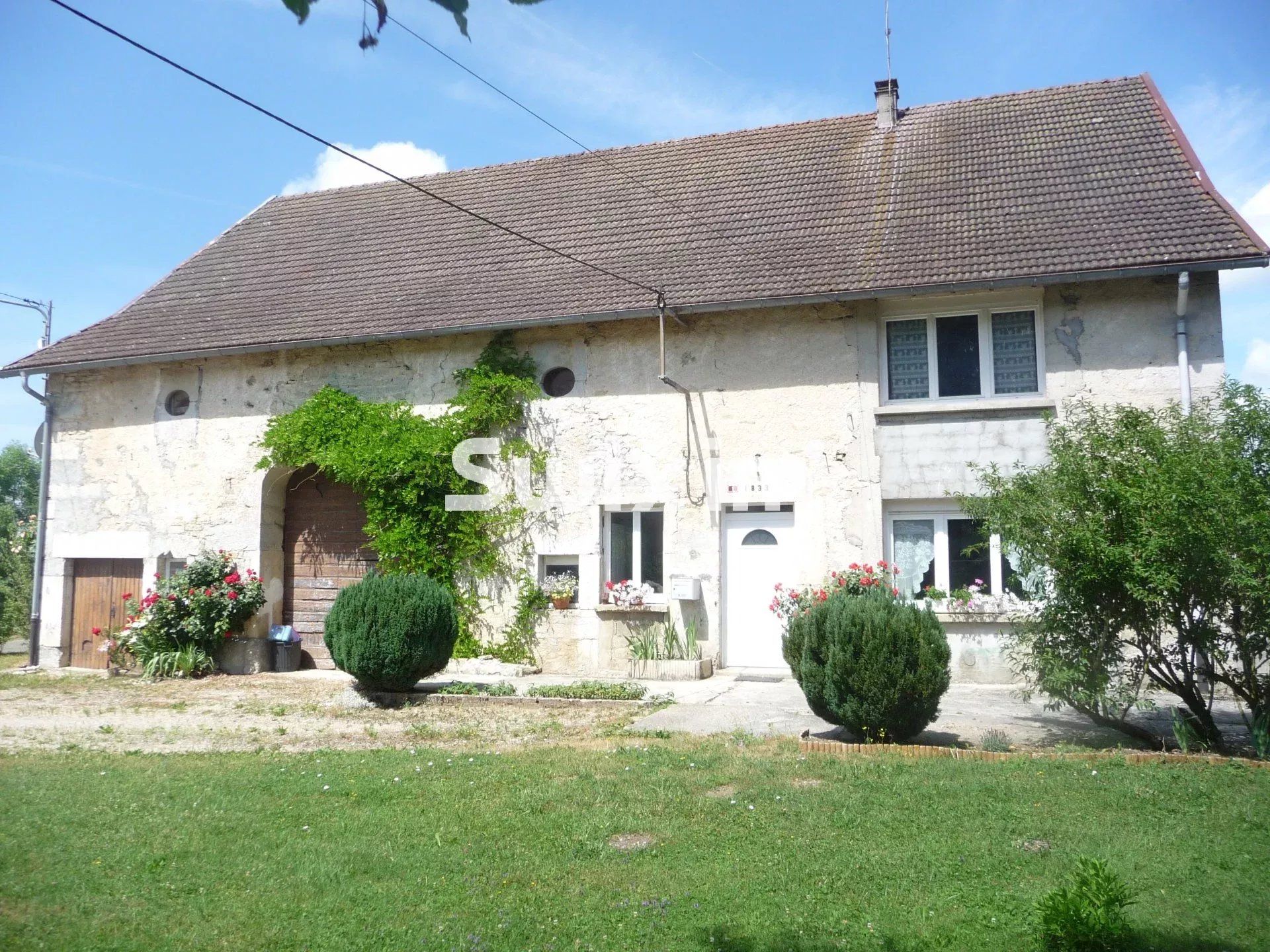 Vente Maison Clairvaux-les-Lacs 4&nbsp;Pièces 165&nbsp;m²