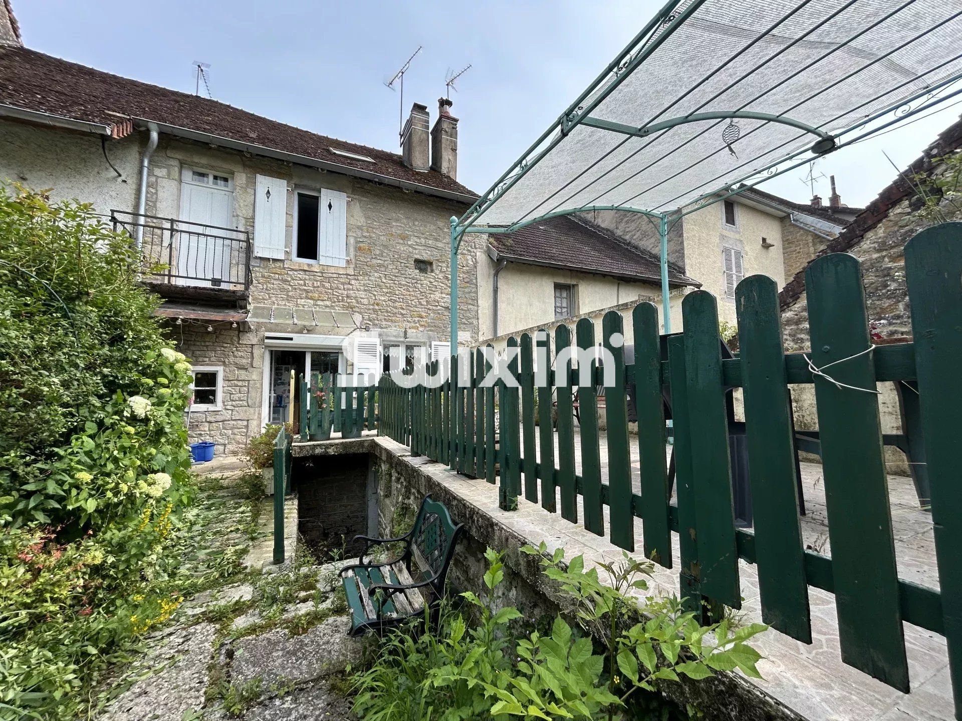 Vente Maison Voiteur 6&nbsp;Pièces 139&nbsp;m²
