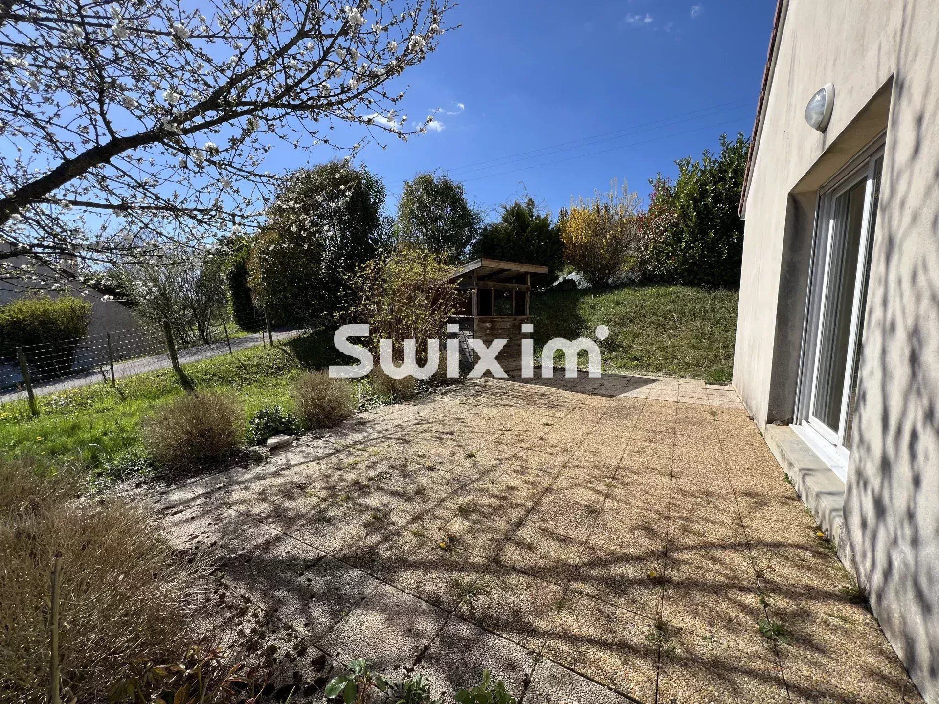 Sale House Lons-le-Saunier 5&nbsp;Rooms 91&nbsp;m²
