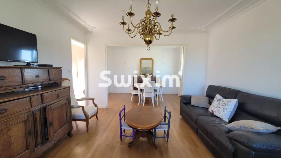 Vente Maison Lons-le-Saunier 6&nbsp;Pièces 118&nbsp;m²