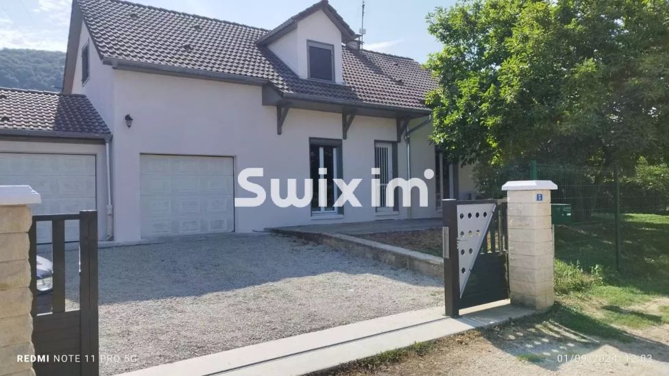 Vente Maison Lons-le-Saunier 6&nbsp;Pièces 118&nbsp;m²