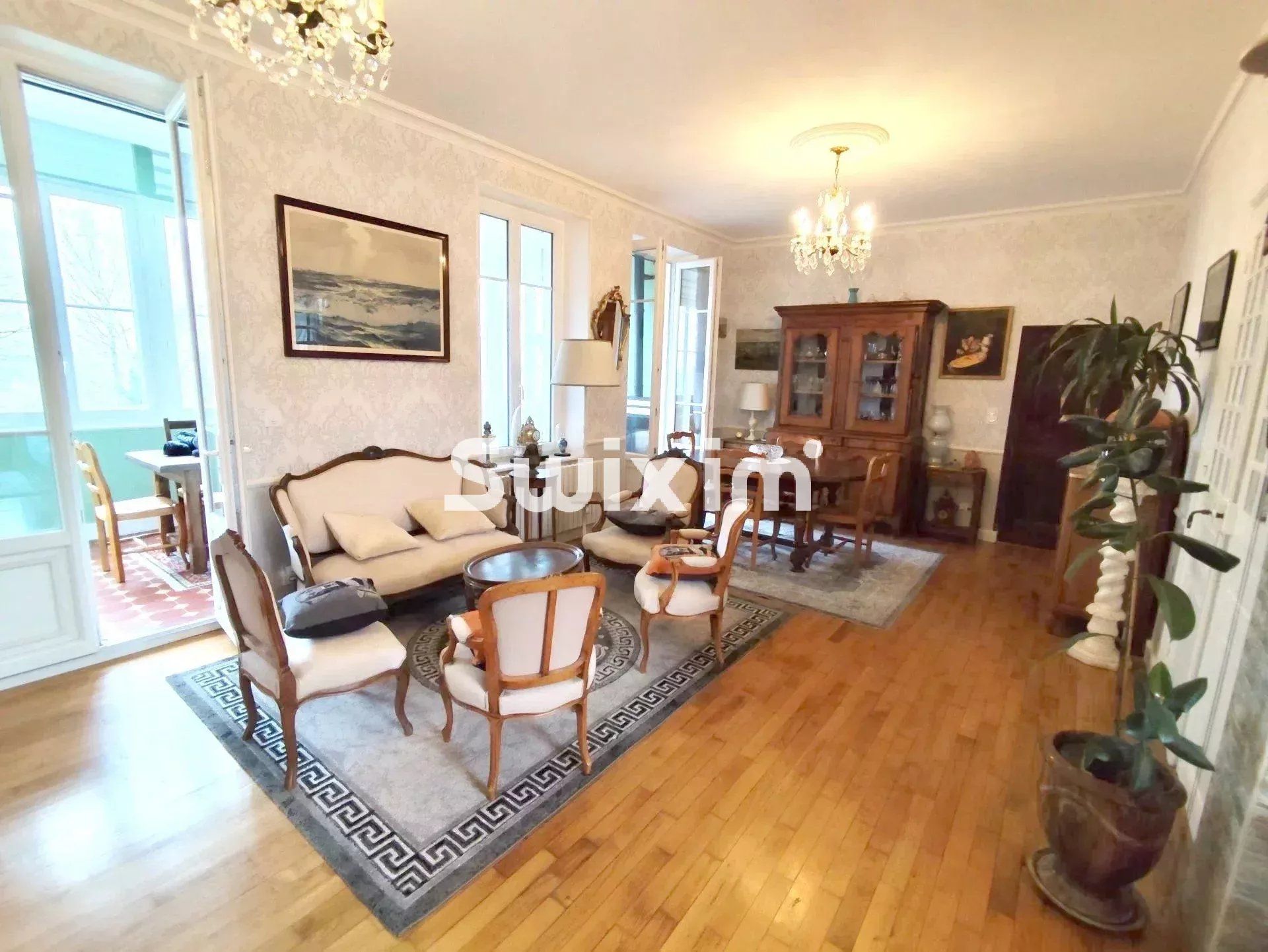 Verkauf Haus Louhans 13&nbsp;Zimmer 230&nbsp;m²