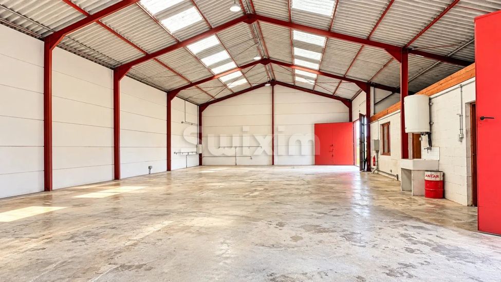 Vente Entrepôt Bagnols-sur-Cèze 260&nbsp;m²