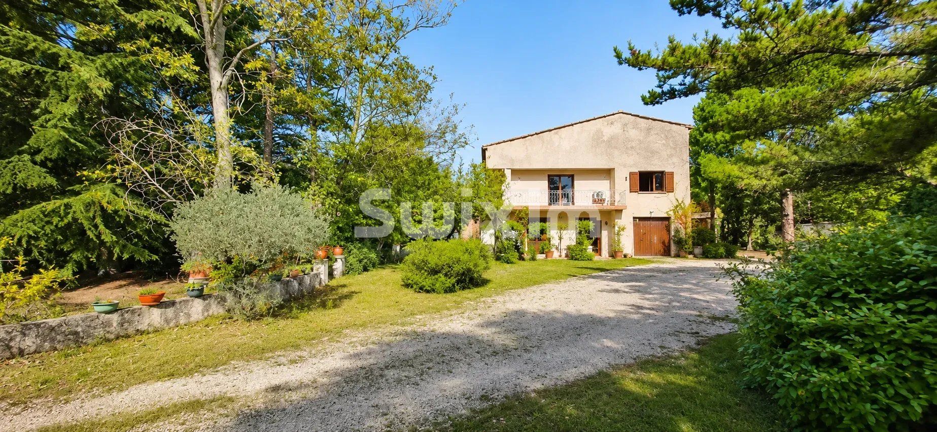 villa 8 Pièces en vente sur Saint-Restitut (26130)