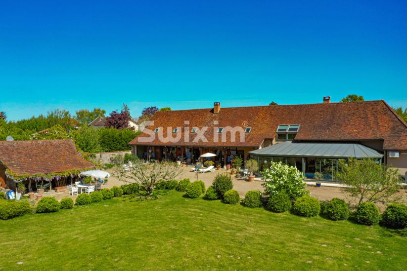 Vente Propriété Louhans 9&nbsp;Pièces 470&nbsp;m²